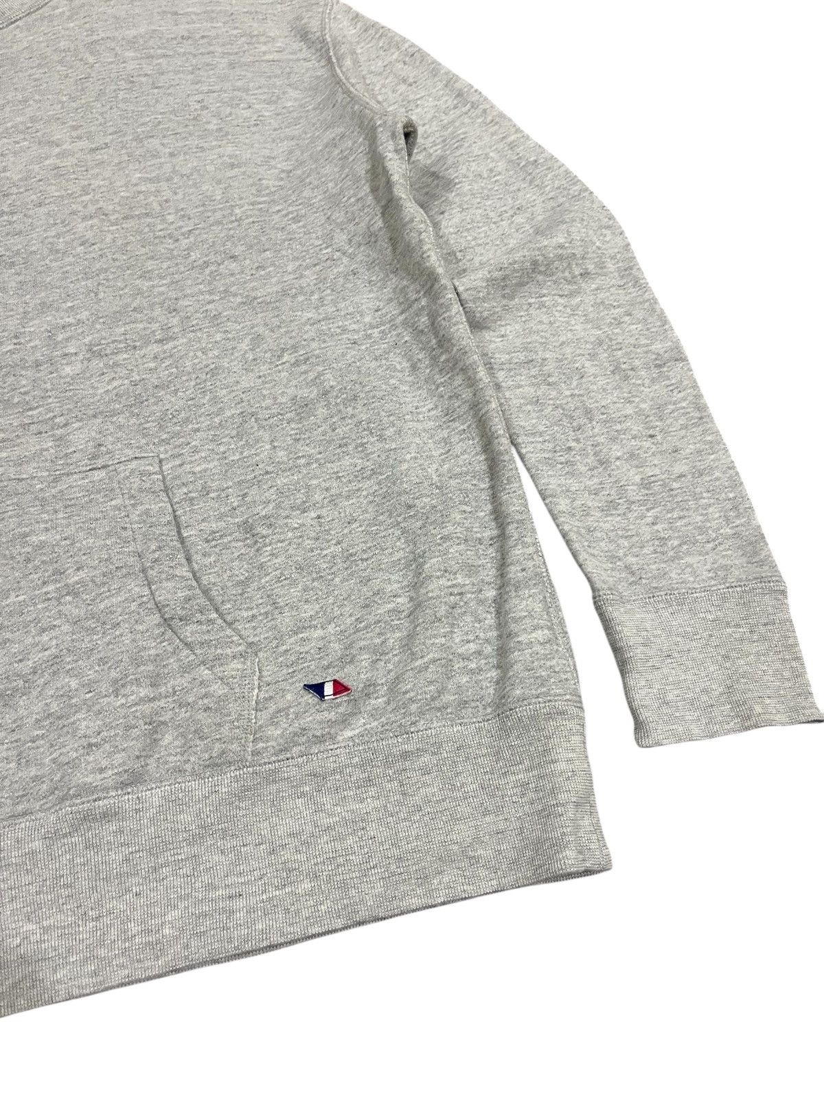 Japanese Brand Vintage human women sweatshirts Size US M / EU 48-50 / 2 - 4 Thumbnail