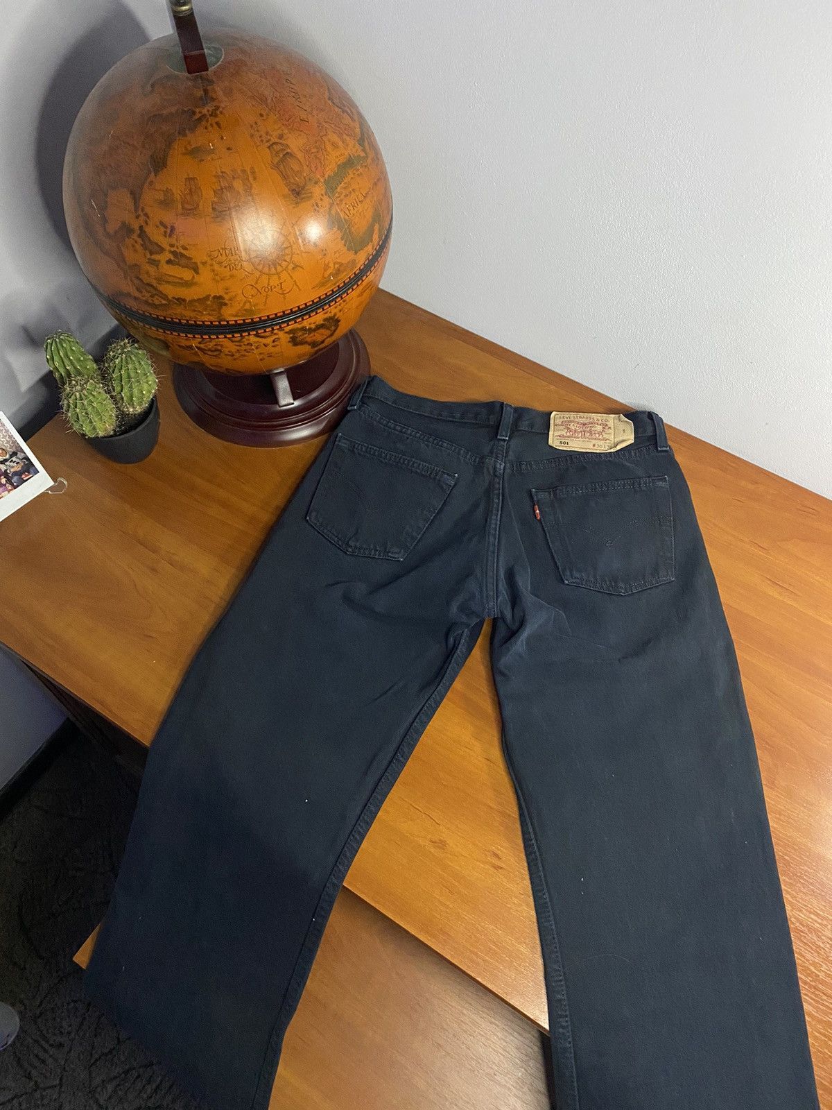 Levi's × Vintage Vintage 90s 501 Levi’s strauss co denim jeans rare 30 black Size US 30 / EU 46 - 6 Thumbnail