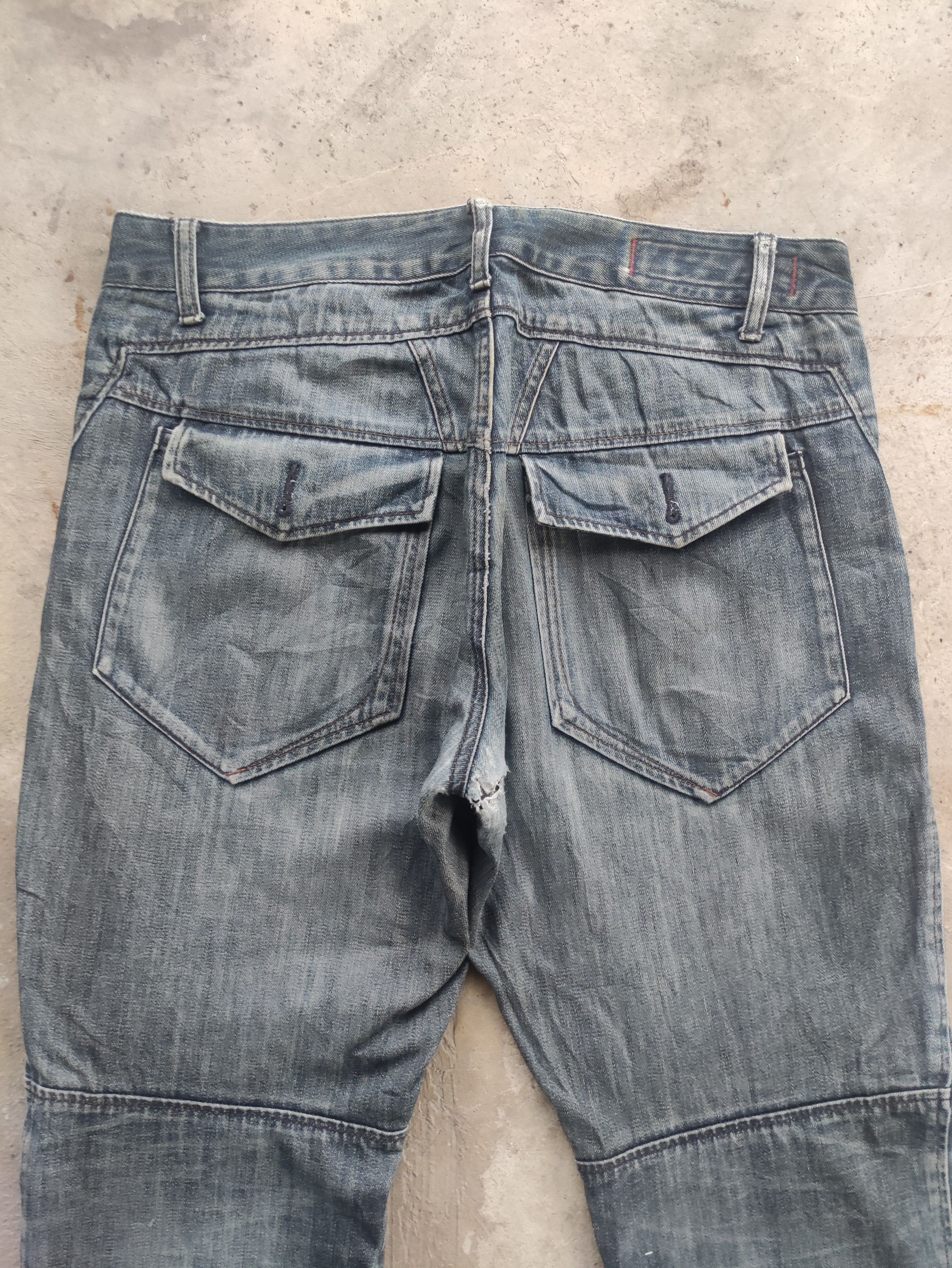 Japanese Brand Vintage Japanese Button Denim Distressed Faded Pants W36 Size US 36 / EU 52 - 10 Thumbnail