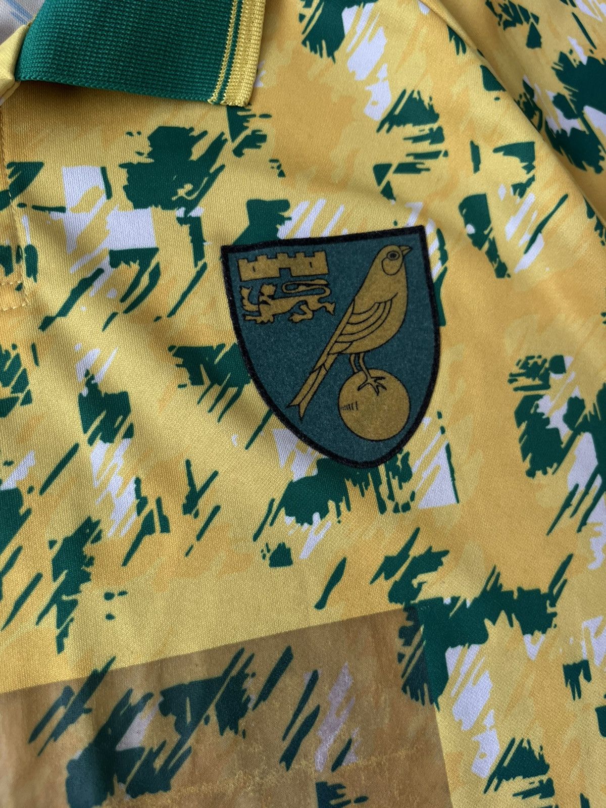 Errea Vintage Errea Norwich city soccer jersey Retro size XLARGE Size US XL / EU 56 / 4 - 3 Thumbnail