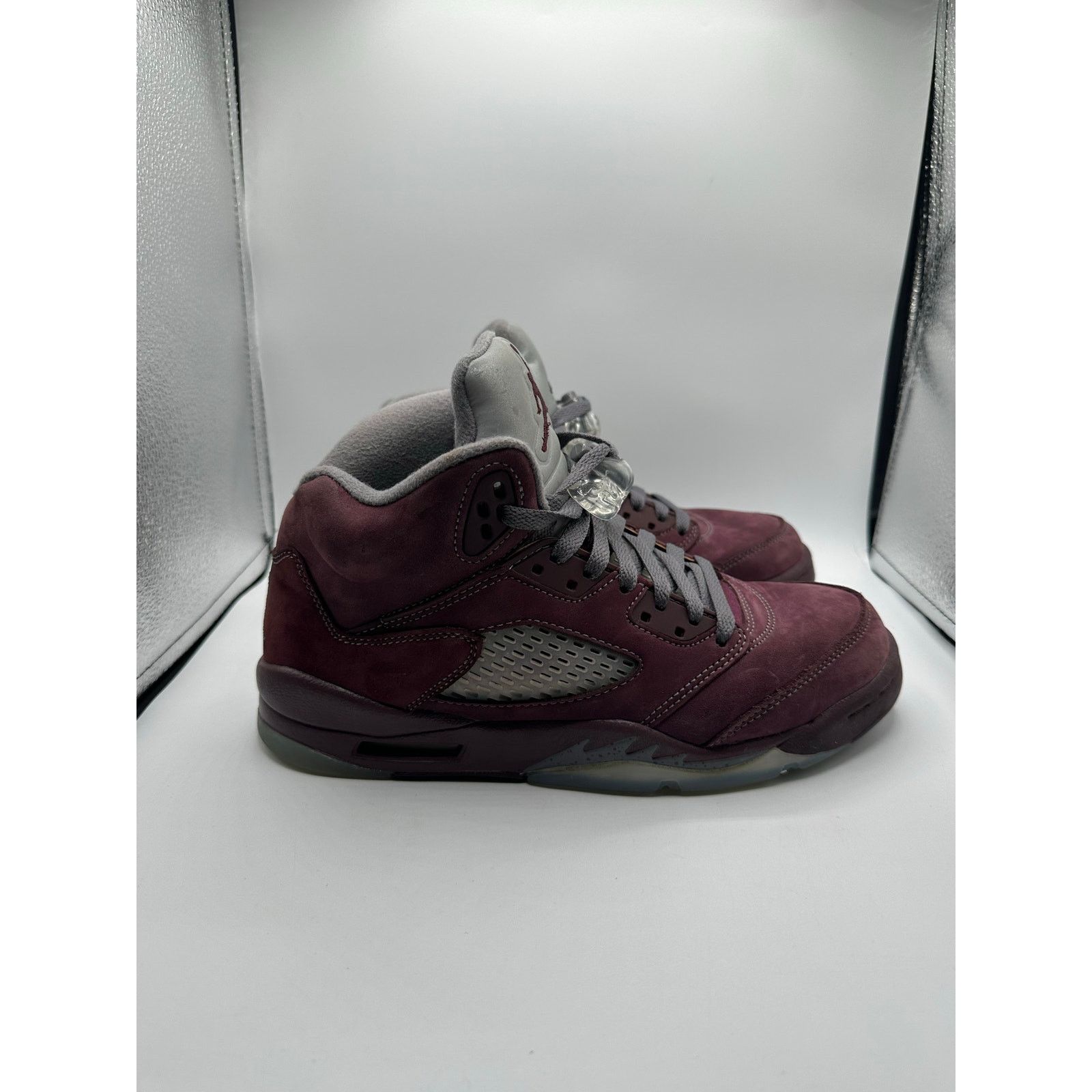 Jordan Brand Air Jordan 5 Retro SE GS “Burgundy” size 6.5y/8 women’s Size US 6.5 / IT 36.5 - 3 Thumbnail