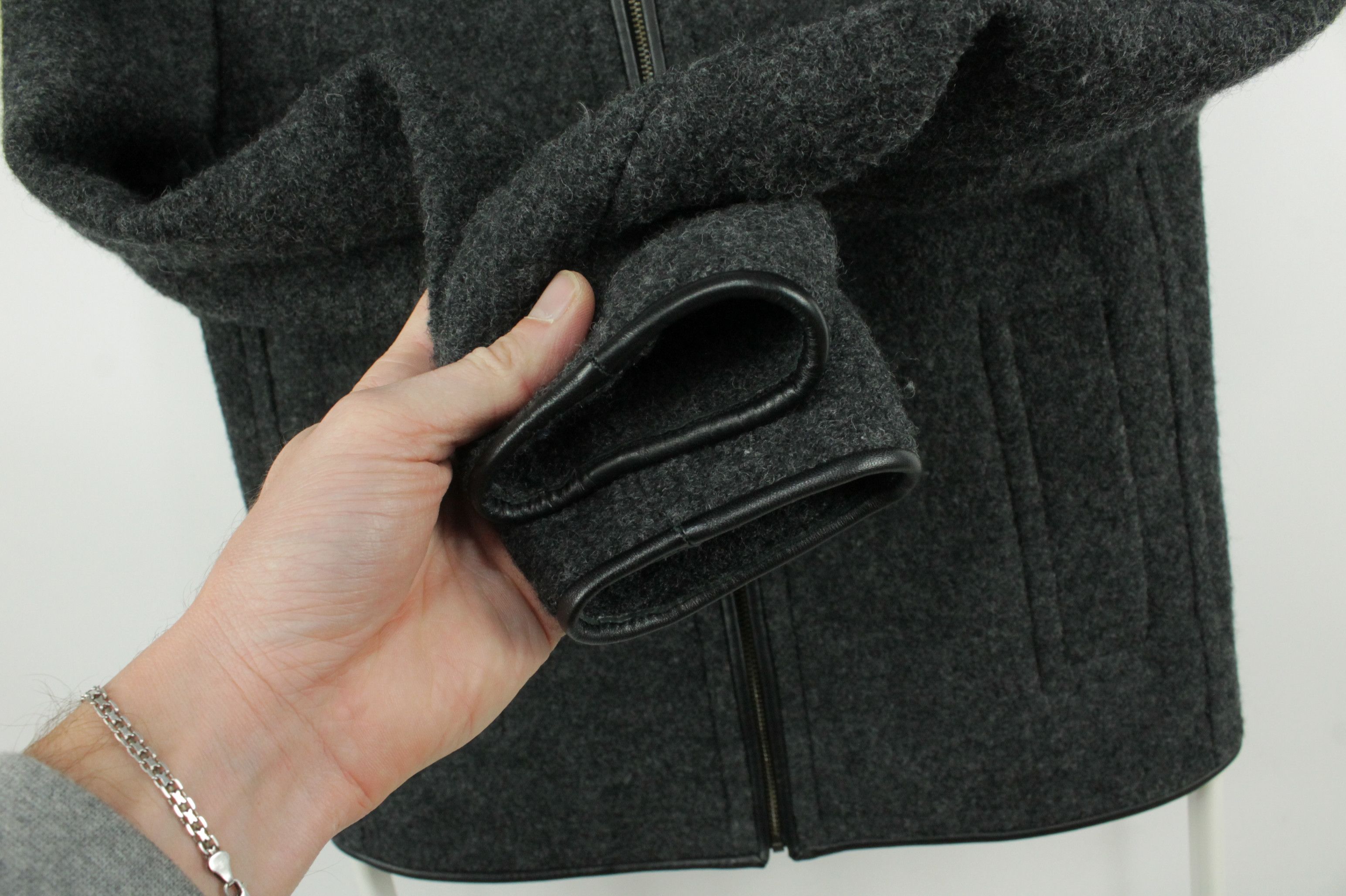 Massimo Dutti Massimo Dutti Gray Wool Leather Trim Bomber Jacket Womens Size S / US 4 / IT 40 - 5 Thumbnail