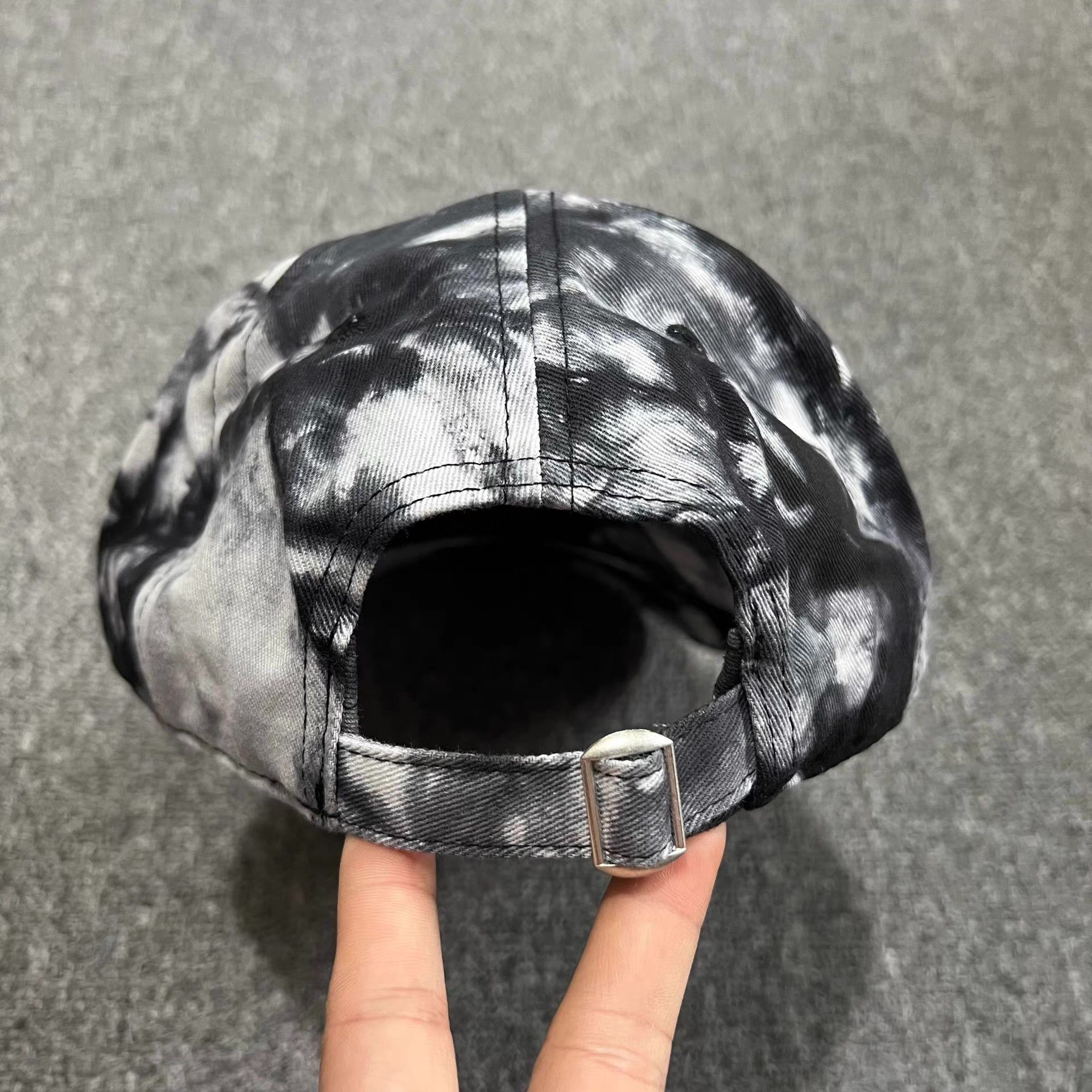 Cross Colours CrossEmbroidered Tie-Dye Curved Brim BaseballCapVisor Q7 Size ONE SIZE - 6 Thumbnail
