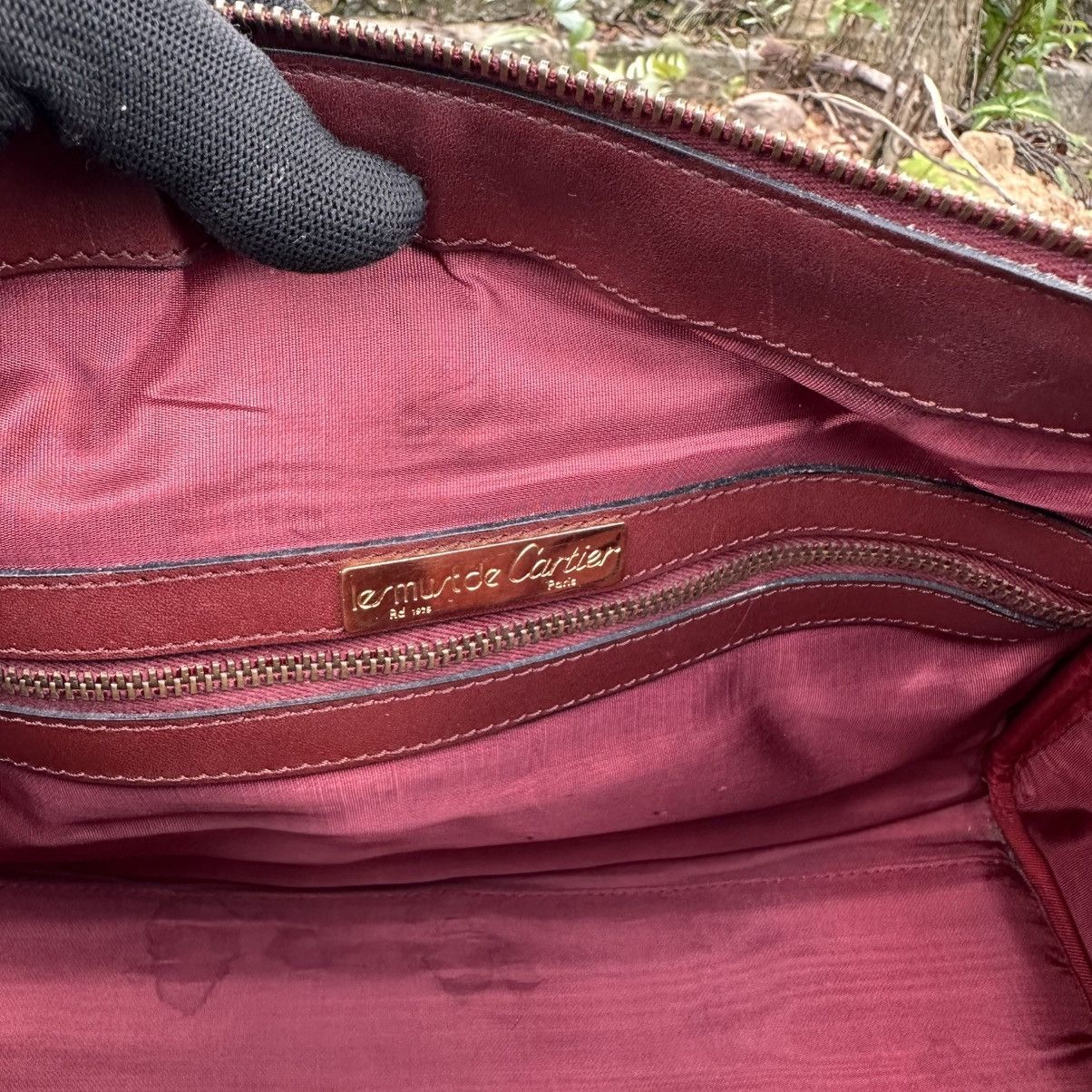 Cartier Cartier Les Must de Cartier Vintage Leather Handbag | AS IS Size ONE SIZE - 15 Thumbnail