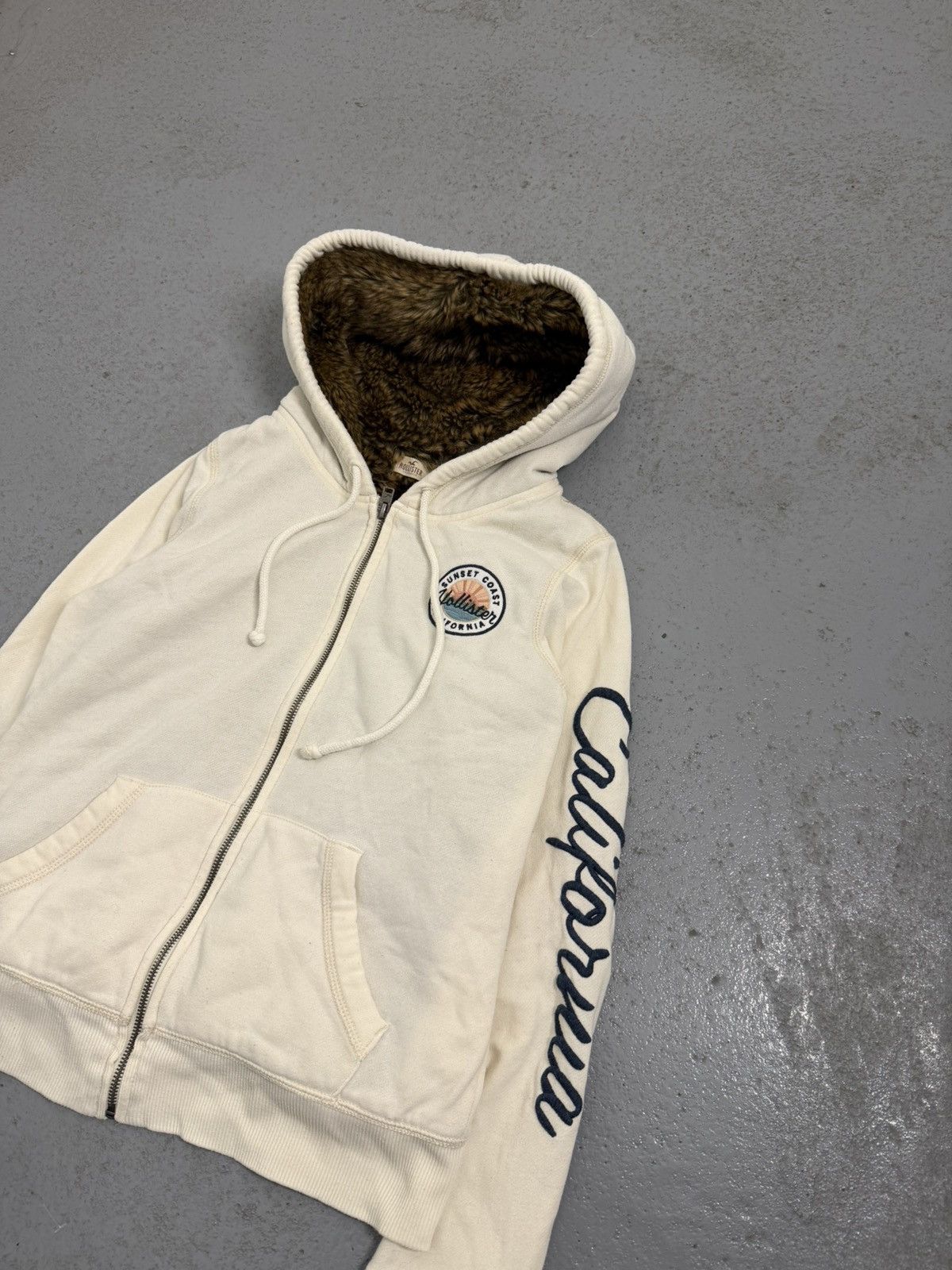 Hollister Streetwear Hollister Fur Zip Y2K Hoodie Size L / US 10 / IT 46 - 3 Thumbnail