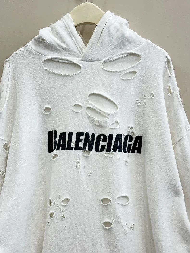 Balenciaga Balenciaga Vandal print hoodie 2504-Nextarrow Size US XS / EU 42 / 0 - 3 Thumbnail