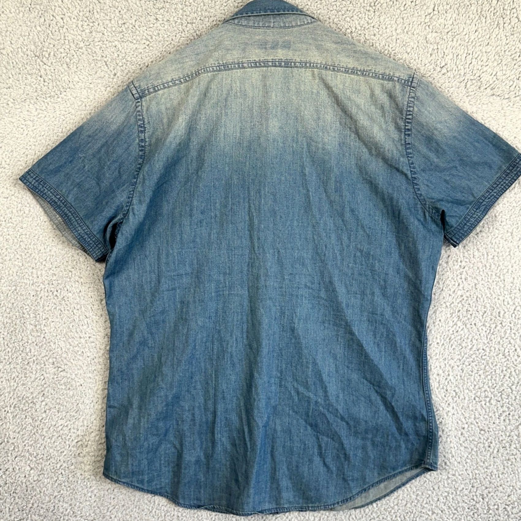 Express Express Denim Shirt Button Up Mens Large 16-16.5 Blue Acid Washed Pocket Casual Size US L / EU 52-54 / 3 - 2 Thumbnail