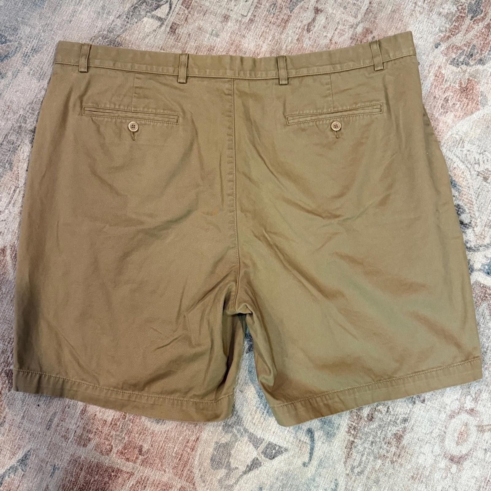 Roundtree & Yorke Roundtree & Yorke tan men's khaki chino shorts, waist 46 in. Size US 44 / EU 60 - 2 Thumbnail