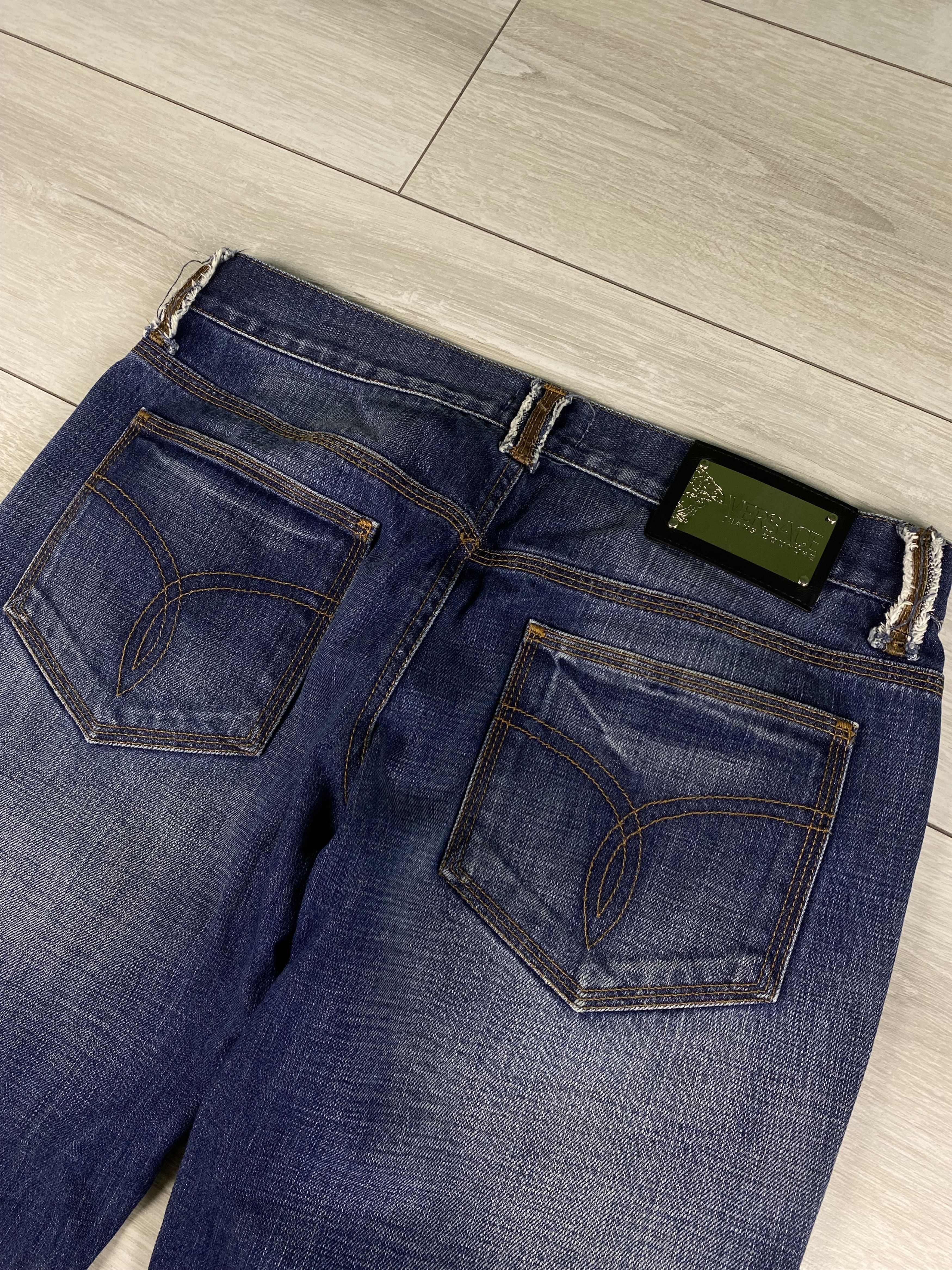 Versace Jeans Couture Rare vintage Versace jeans couture stright jeans size 29 Size 29" - 9 Thumbnail