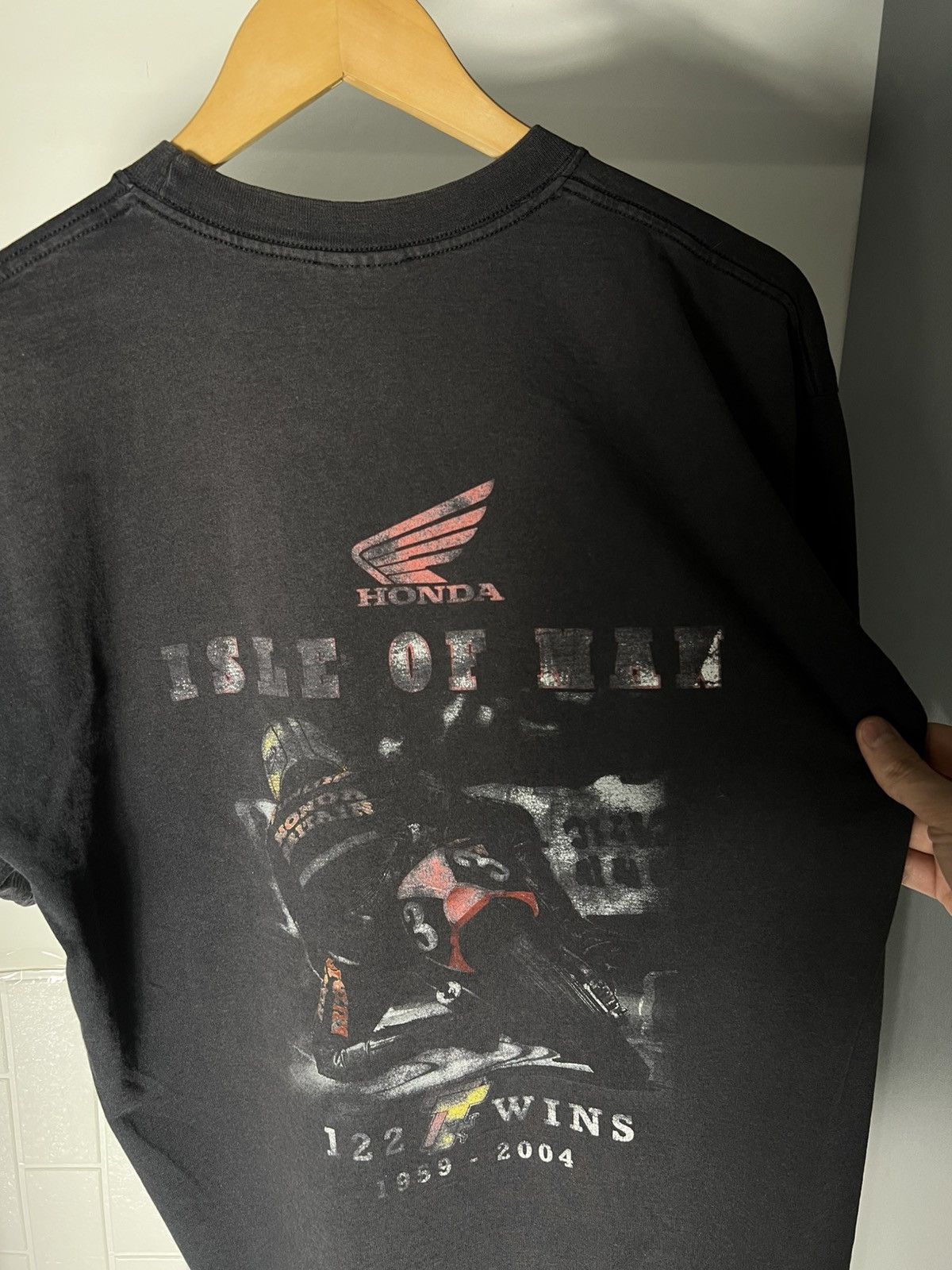 NASCAR VINTAGE HONDA MOTORCYCLE RACING ISLE OF MAN RETRO Y2K 90s Size US L / EU 52-54 / 3 - 9 Thumbnail
