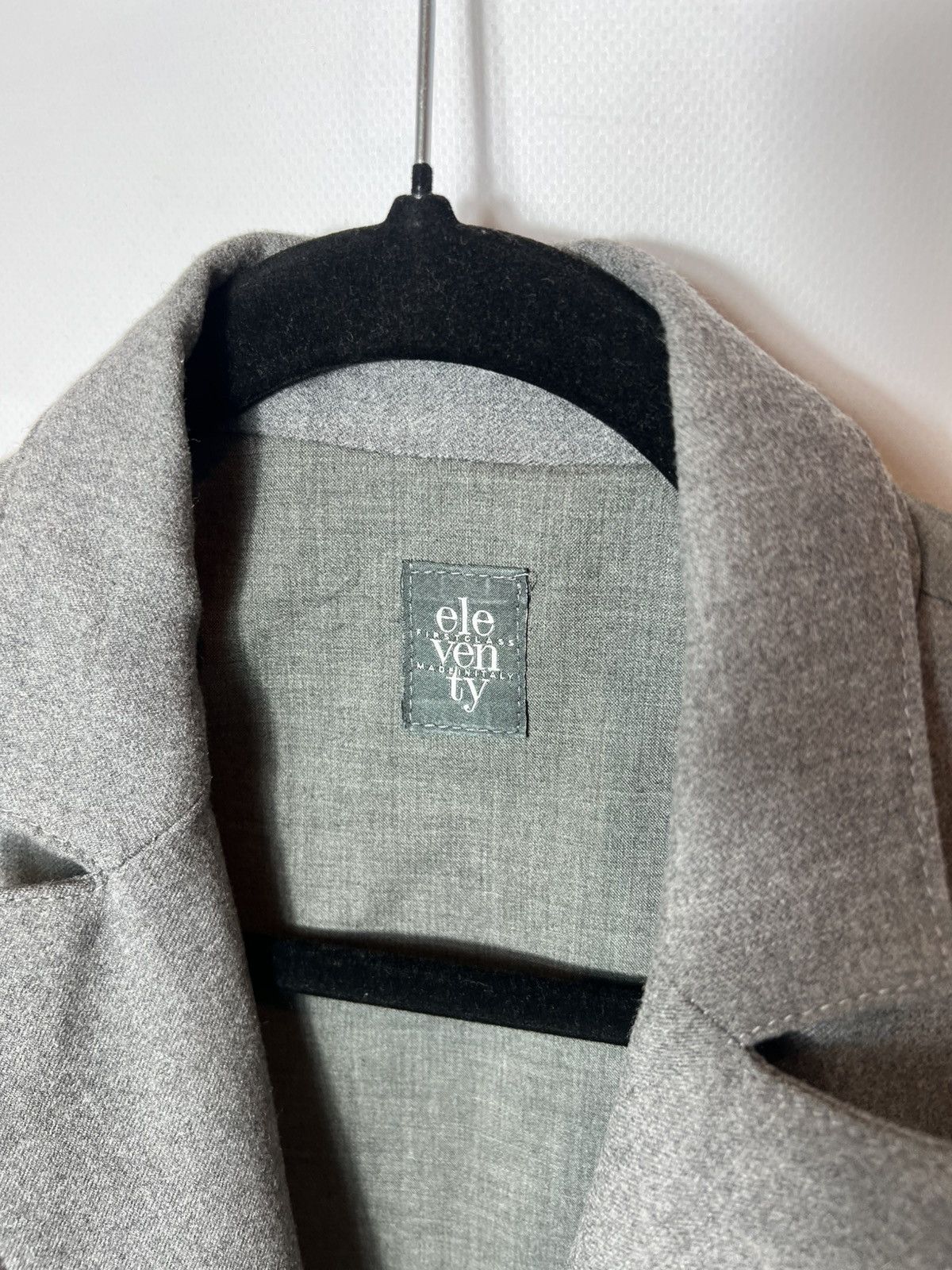 Eleventy Vintage luxury Eleventy Button up Sleeveless Gray Vest Size US M / EU 48-50 / 2 - 4 Thumbnail