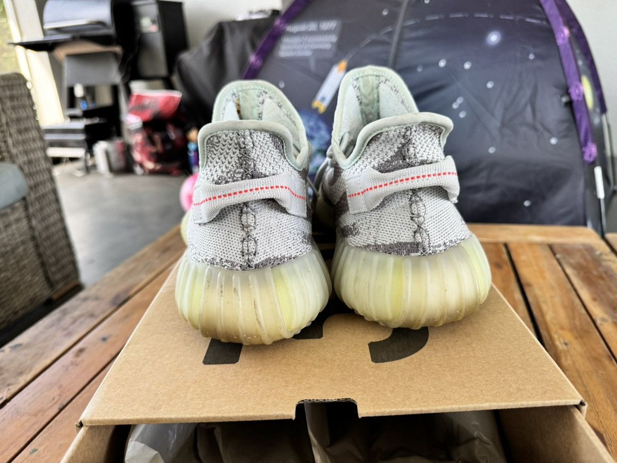Adidas adidas Yeezy Boost 350 V2 blue tint Size US 10.5 / EU 43-44 - 4 Thumbnail