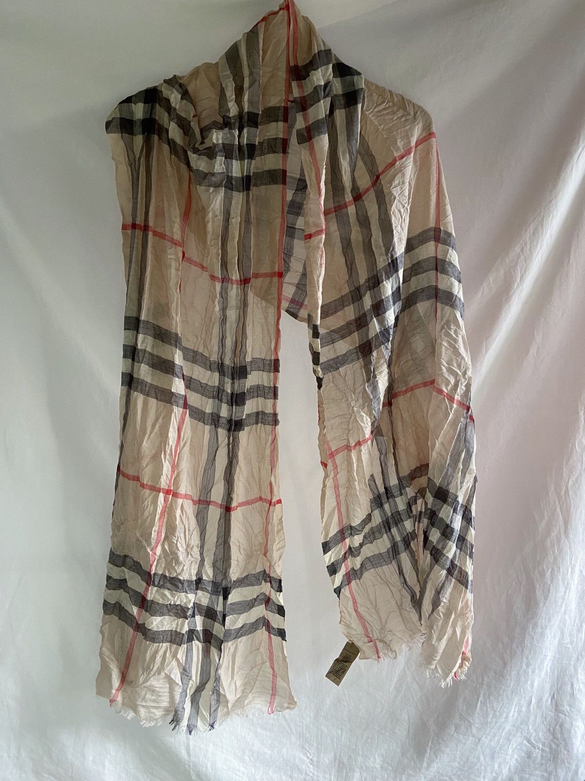 Burberry BURBERRY NOVA CHECK WOOL SCARF Size ONE SIZE - 1 Thumbnail