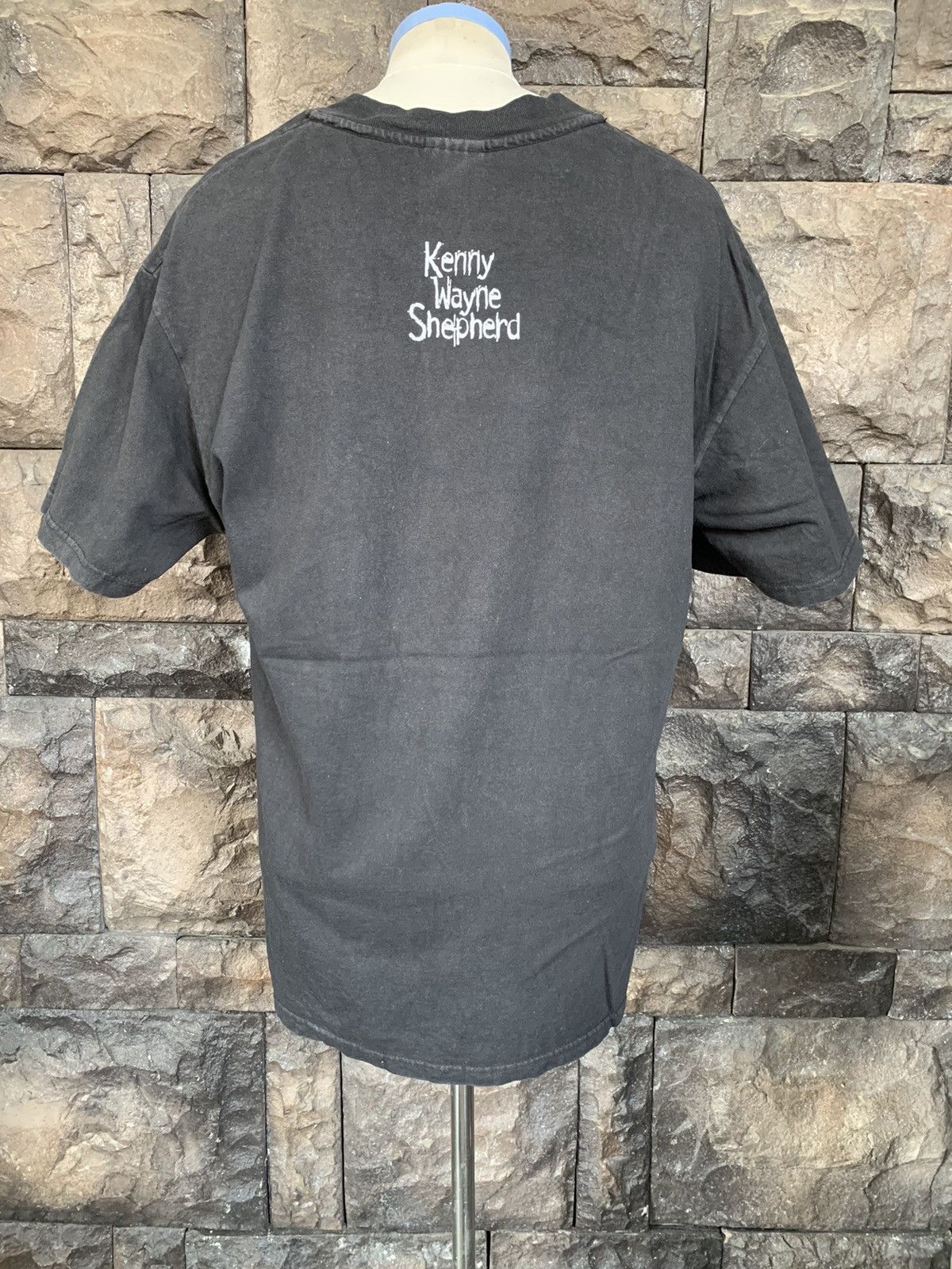 Vintage Vintage Kenny Wayne Shepherd American Guitarist T shirt Size US L / EU 52-54 / 3 - 5 Thumbnail