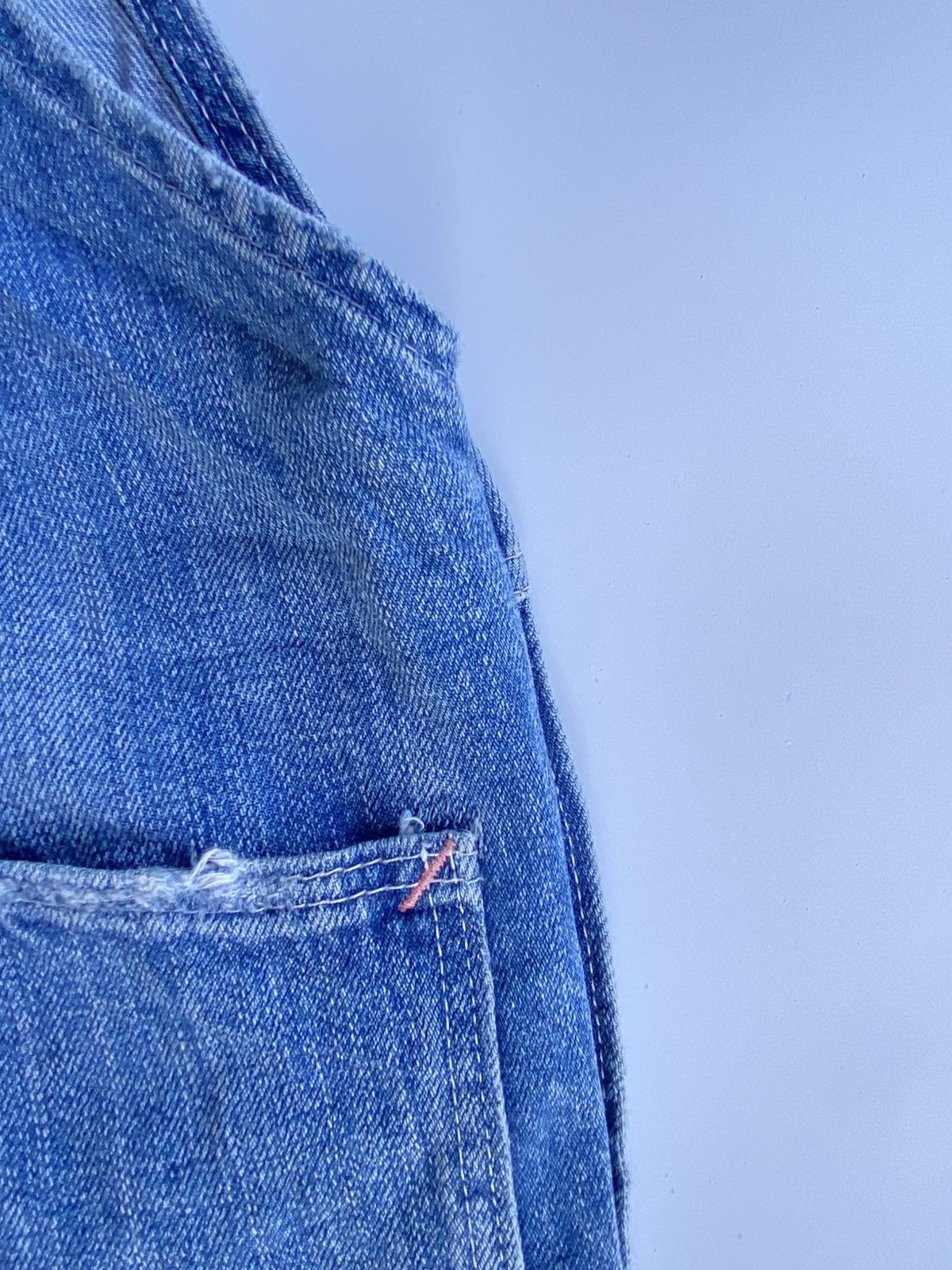 Other Vintage Blue Denim Carpenter Overalls With A Relaxed Size M Size US 27 - 18 Thumbnail
