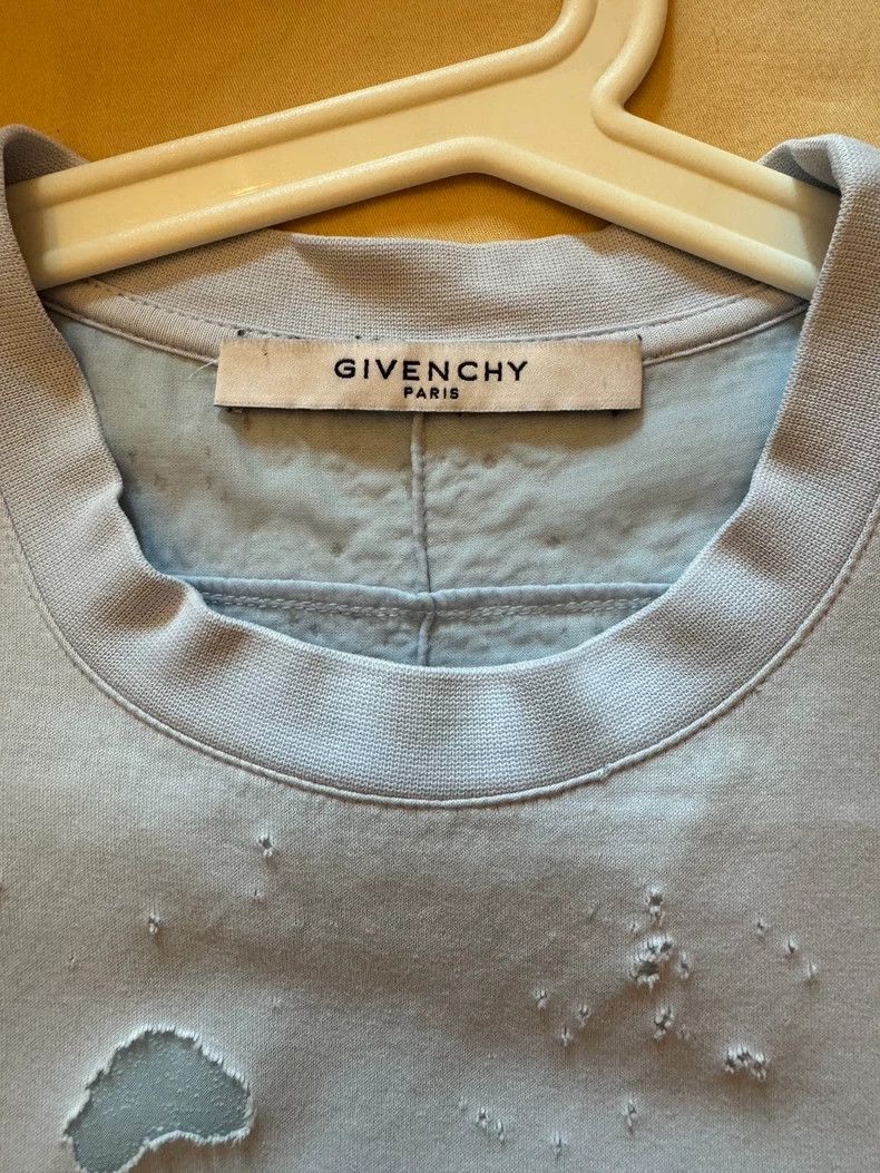 Givenchy Givenchy Sky Blue Light Blue Hole Logo Short Sleeve Size US XXS / EU 40 - 3 Thumbnail