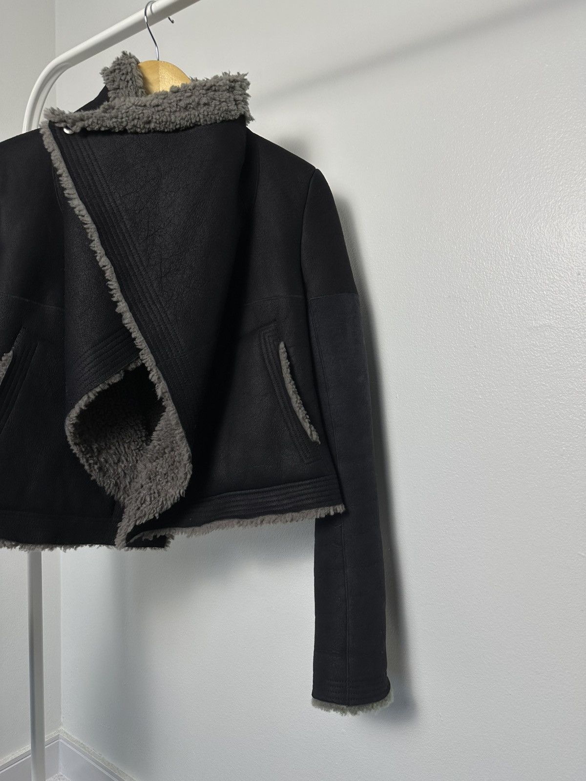 Rick Owens Rick Owens Women's Shearling Jacket W/ Tags US 8 IT 44 Size M / US 6-8 / IT 42-44 - 3 Thumbnail