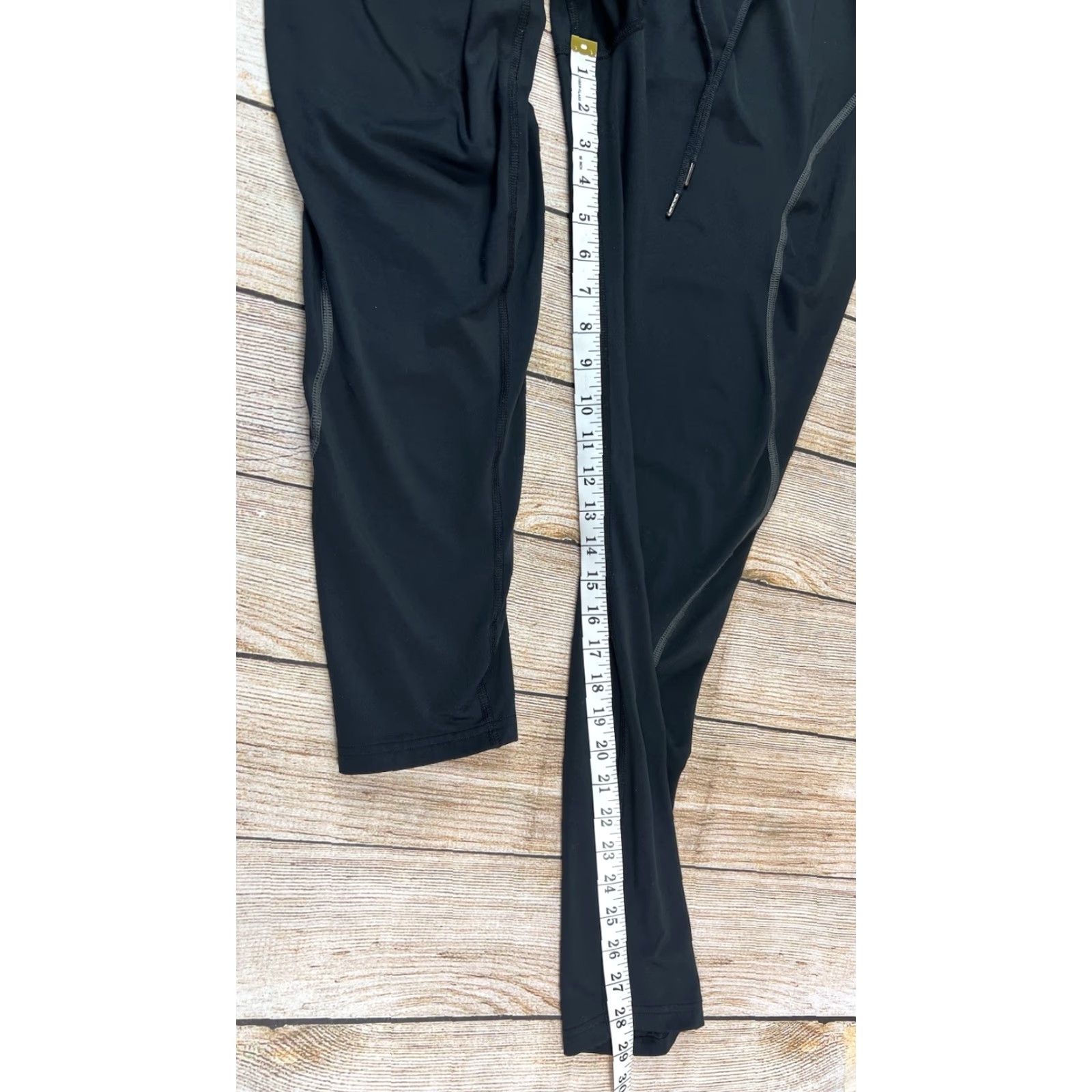 Under Armour VINTAGE Under Armour Men Sweatpants Black L Large Drawstring Slim Fit Activewear Pants Size US 33 - 5 Thumbnail