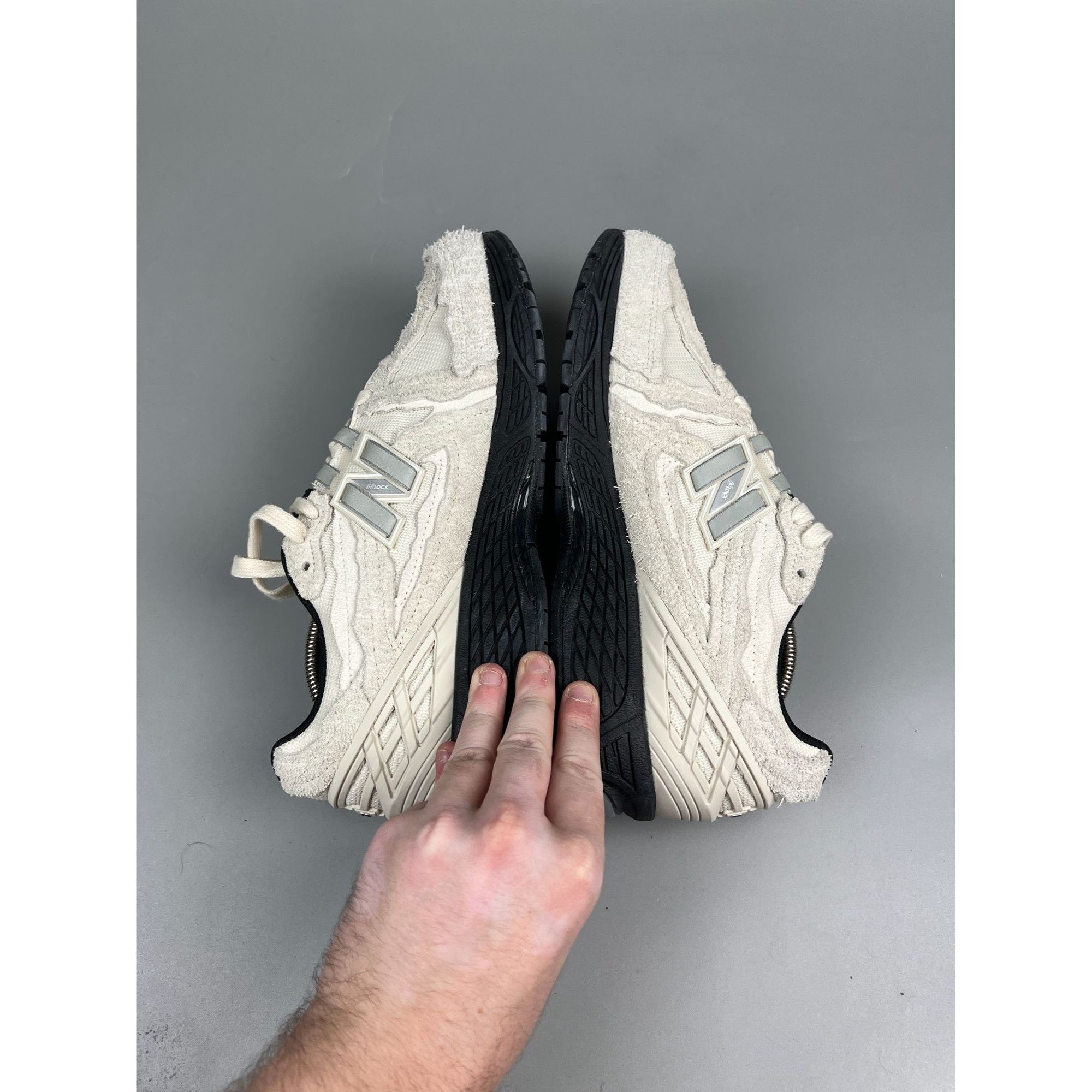 New Balance Men’s New Balance 1906D Protection Pack Sneakers (Y0998) Size US 10 / EU 43 - 9 Thumbnail