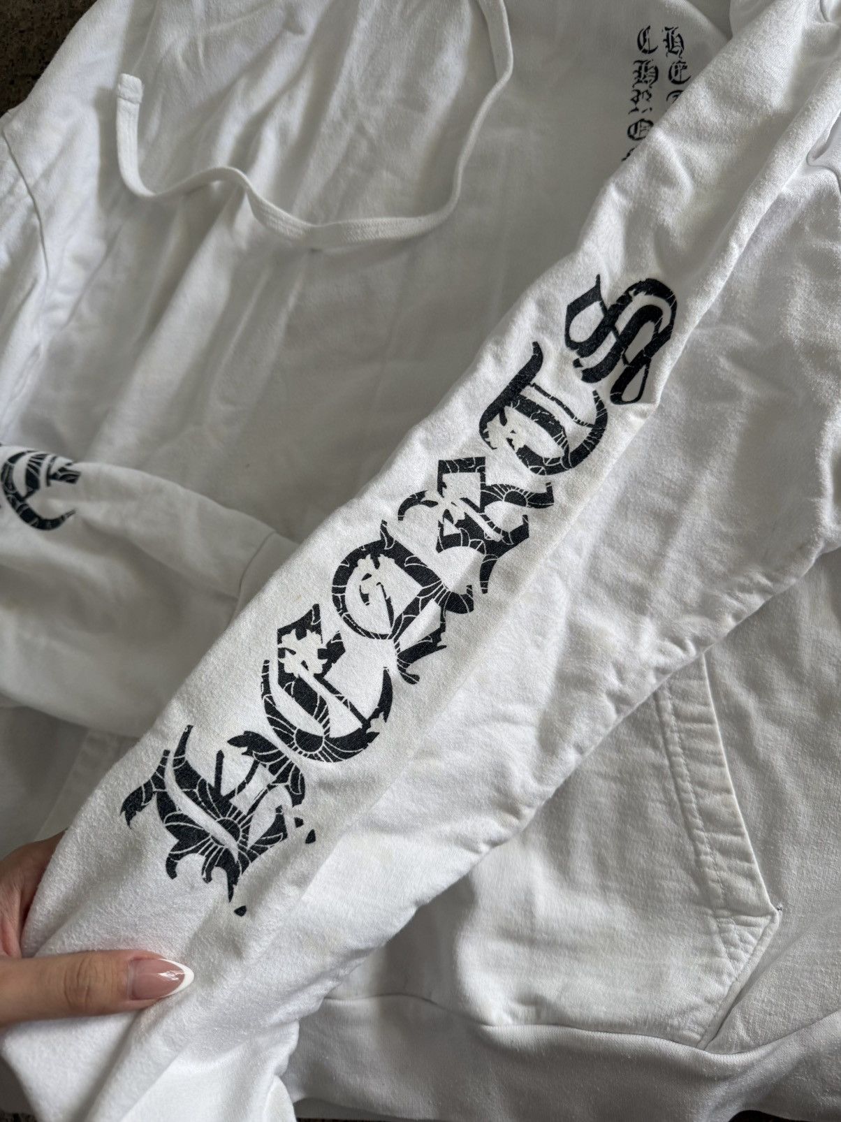 Chrome Hearts Chrome Hearts White Monogram Pullover Hoodie Size US XL / EU 56 / 4 - 8 Thumbnail