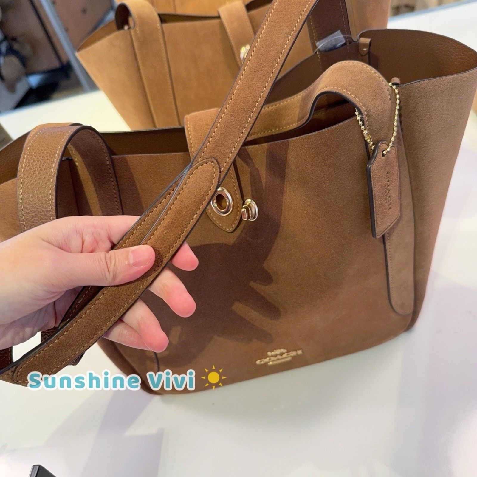 Coach NWT Coach Hadley Turnlock Tote Bag CCC76 Size ONE SIZE - 6 Thumbnail