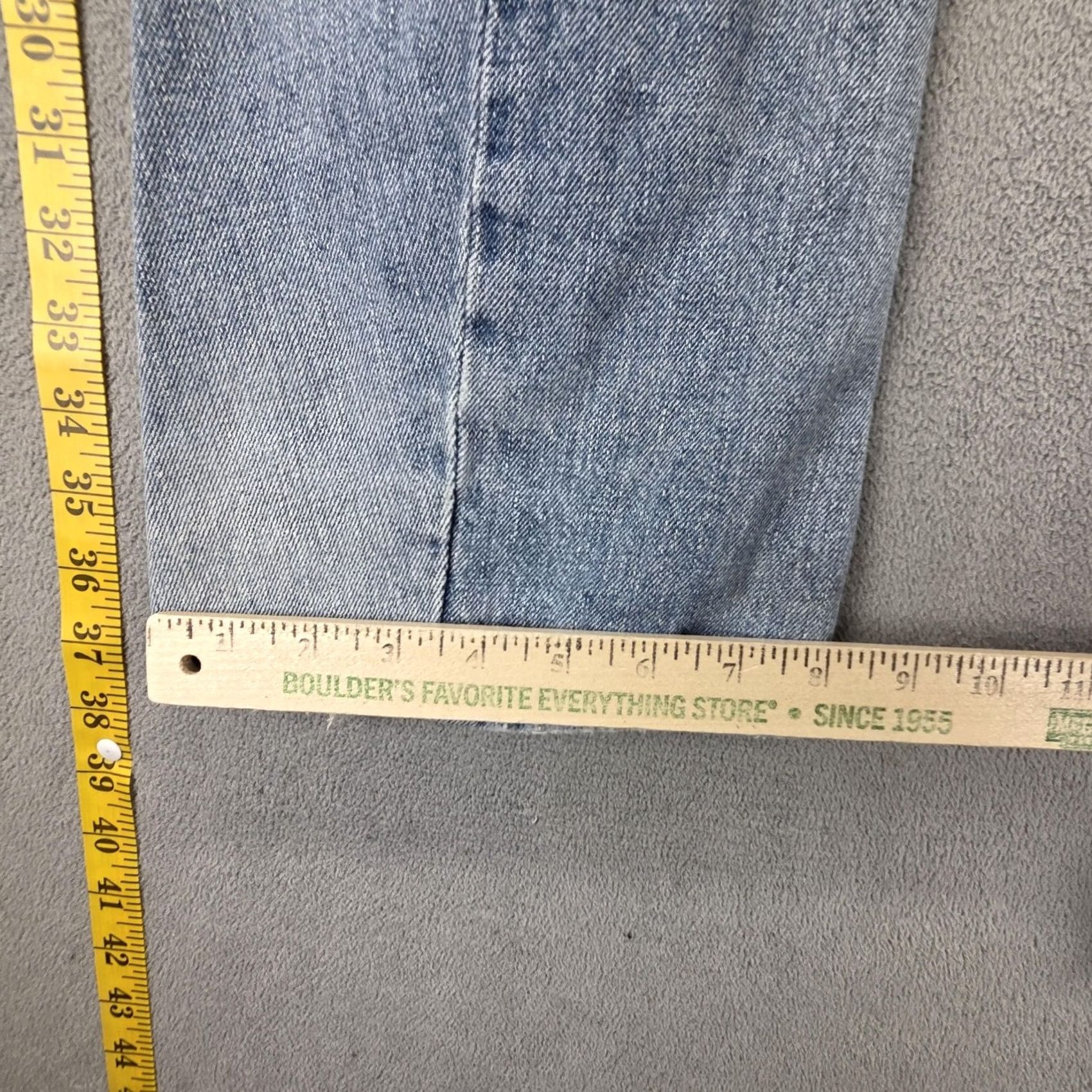 Levi's VINTAGE Levis Engineered Jeans Womens Blue Twisted Straight Leg Hole Fits 30x32 Size 30" / US 8 / IT 44 - 5 Thumbnail