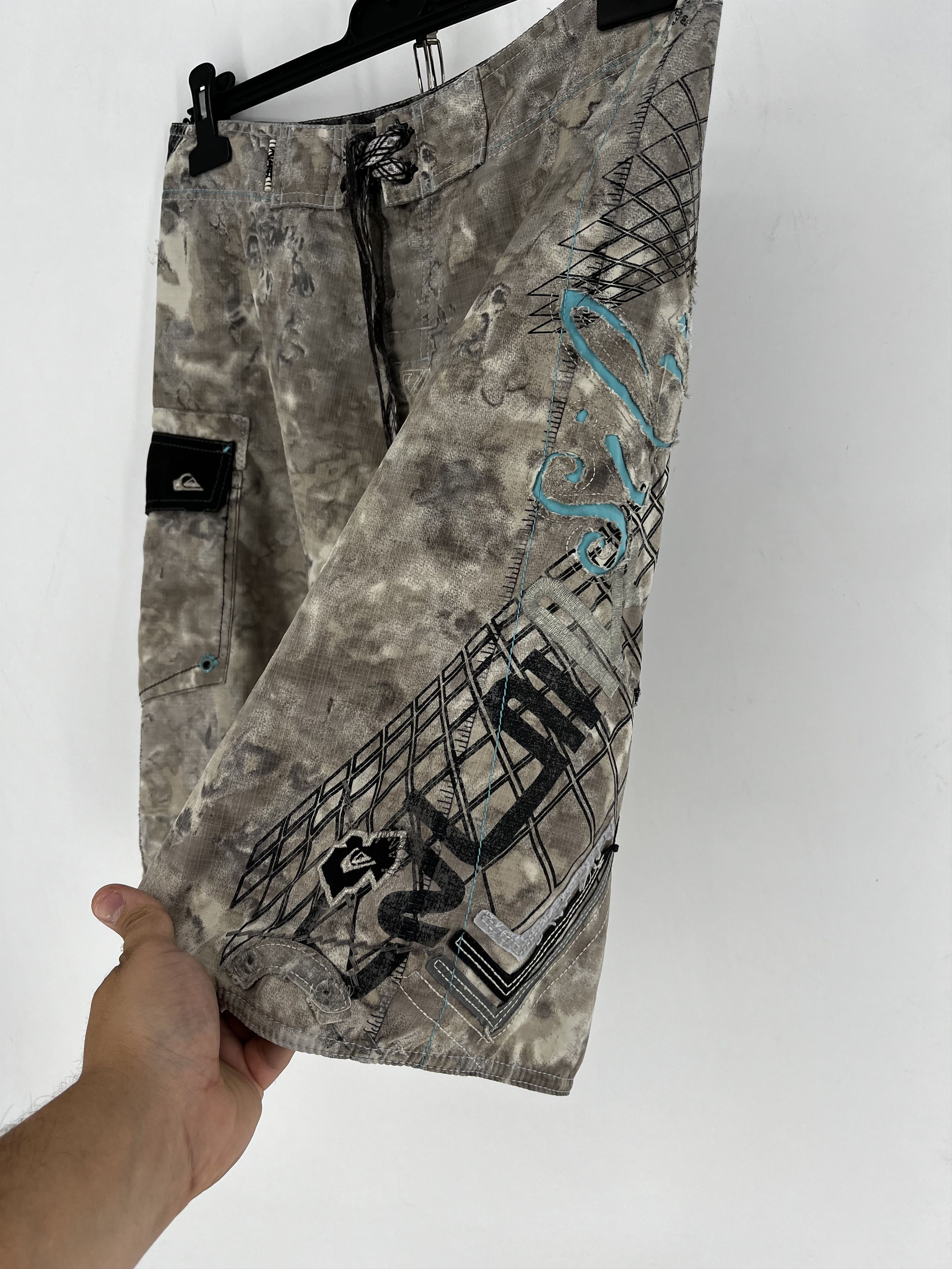 Quicksilver Vintage Quiksilver Shorts Big Logo Y2K Style 90s Surfing Size US 30 / EU 46 - 4 Thumbnail