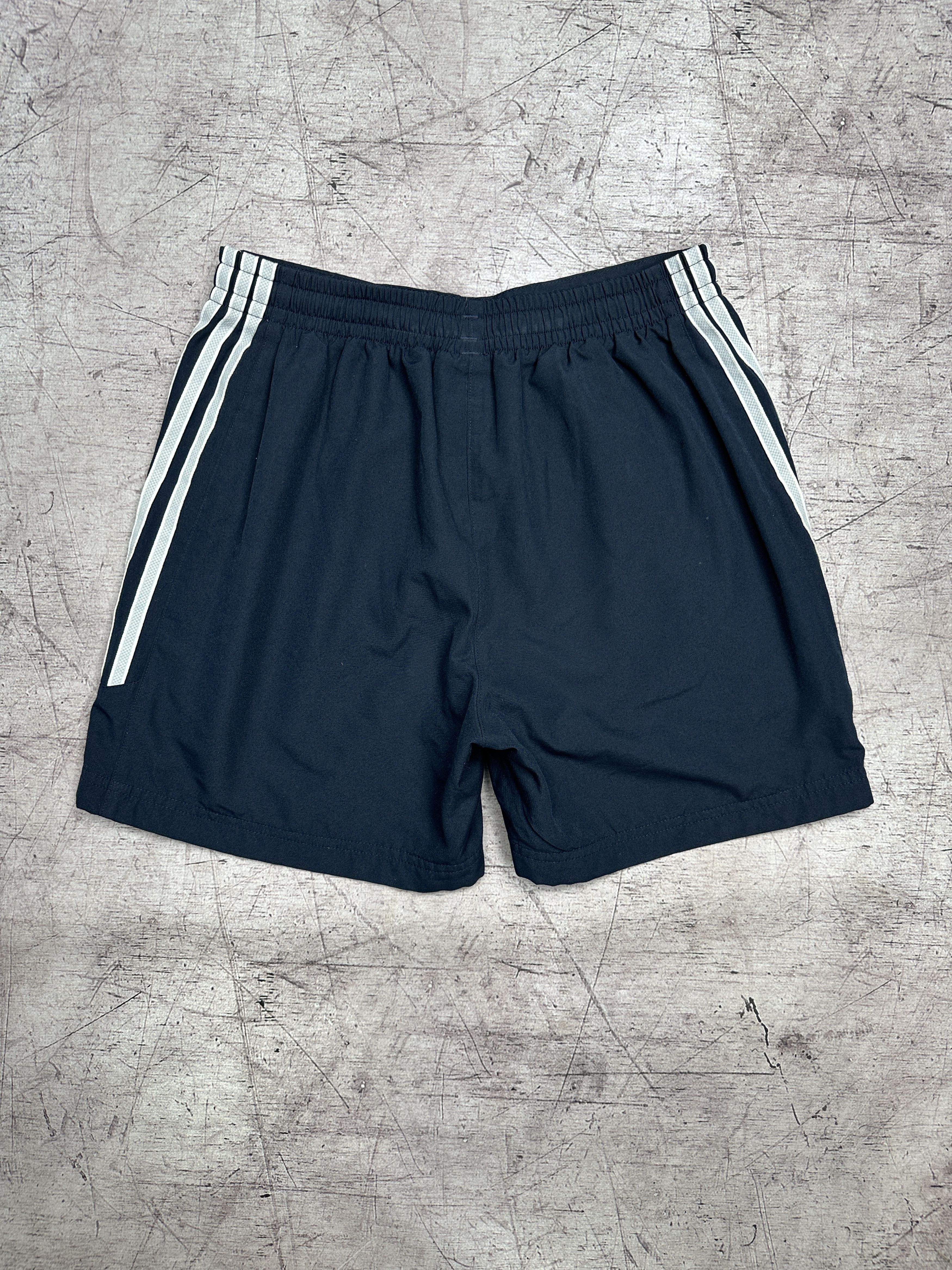 Adidas Adidas Womens Nylon Shorts Size 34" / US 12 / IT 48 - 7 Thumbnail