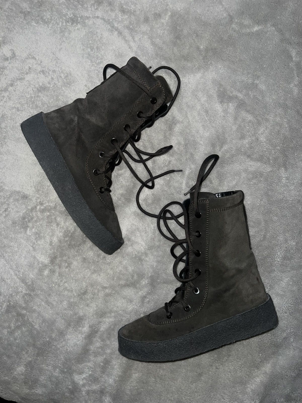 Kanye West × Yeezy Yeezy season 4 crepe boot (42) | Grailed