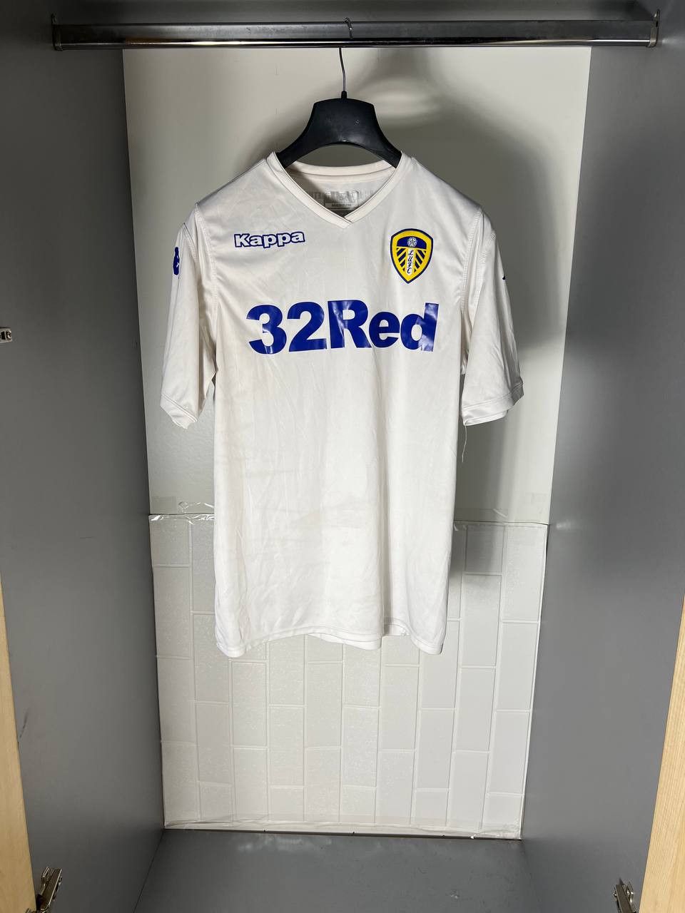 Kappa VINTAGE KAPPA FC LEEDS UNITED ENGLAND SOCCER JERSEY RETRO Size US M / EU 48-50 / 2 - 1 Thumbnail