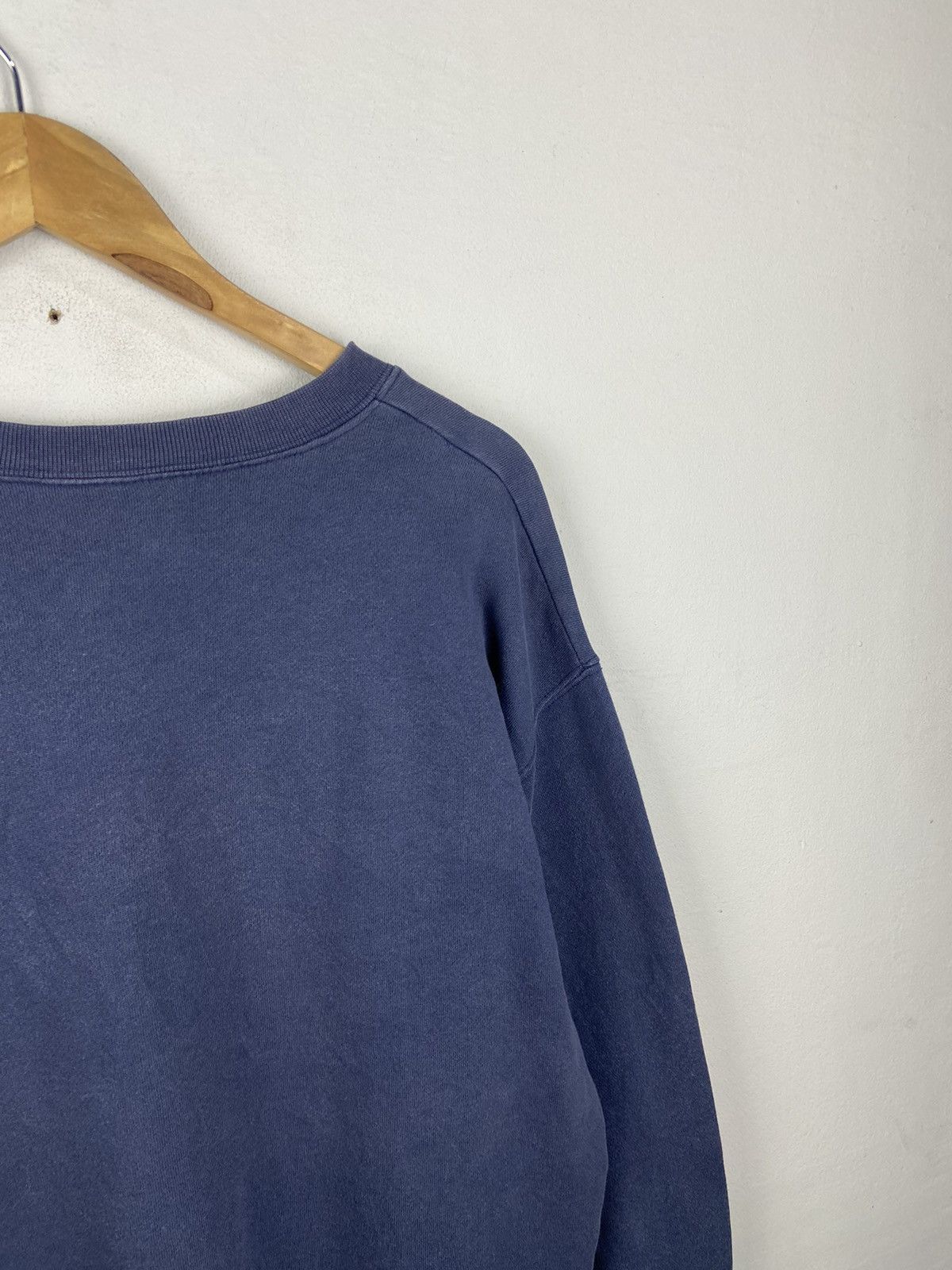 Nike × Vintage Vintage 90s Nike Big Logo Spell Out Sweatshirt Size US L / EU 52-54 / 3 - 11 Thumbnail