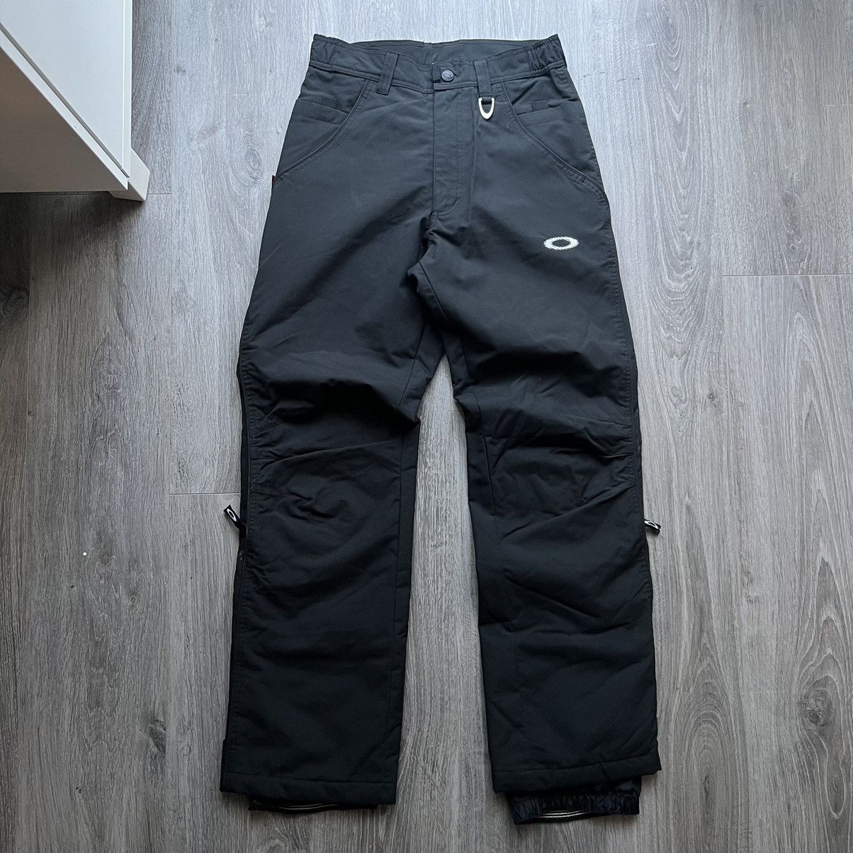 image of Oakley Snow Pants in Black, Men's (Size 28)
