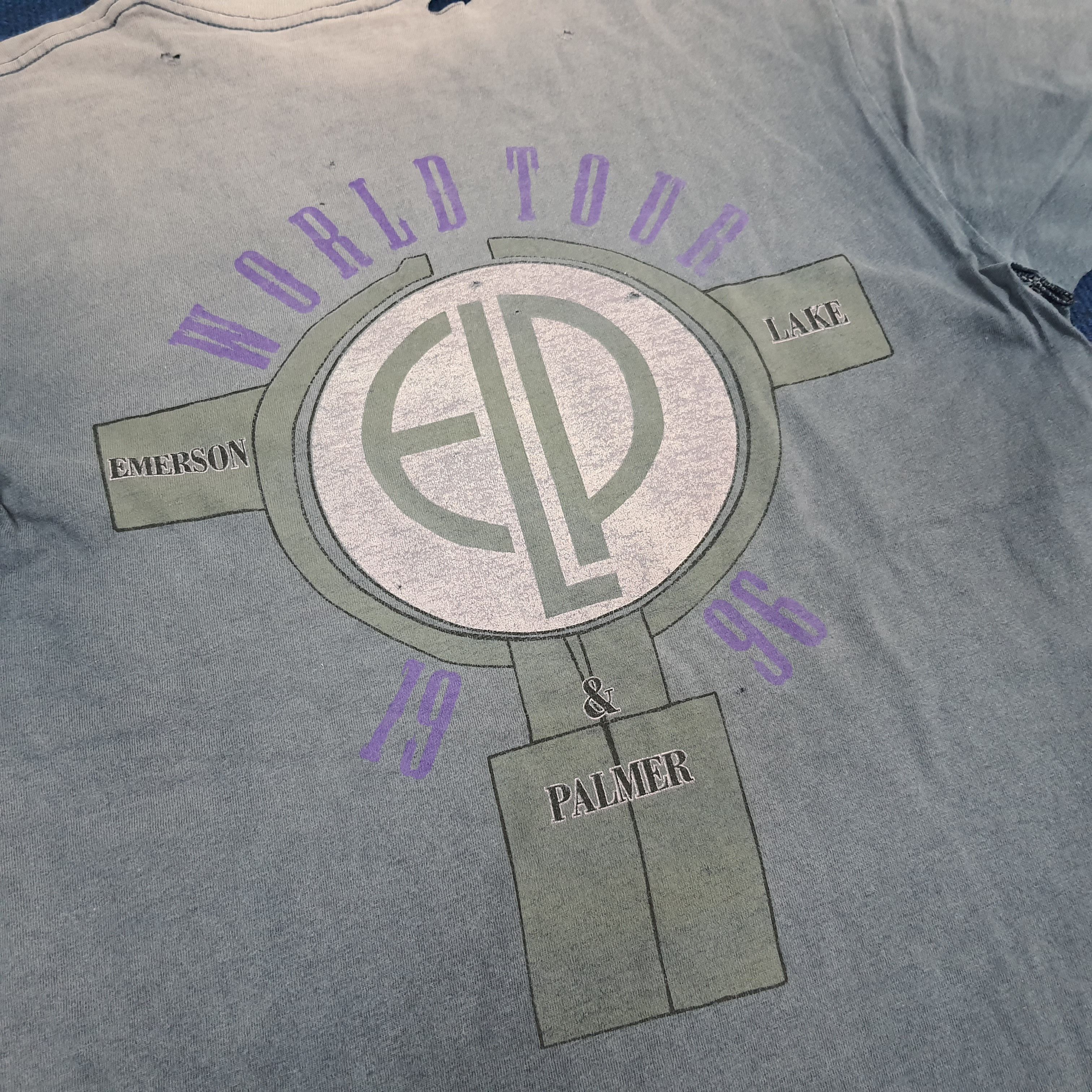 Band Tees × Vintage Vintage ELP Emerson, Lake & Palmer Rock Supergroup Tshirt Size US L / EU 52-54 / 3 - 4 Thumbnail