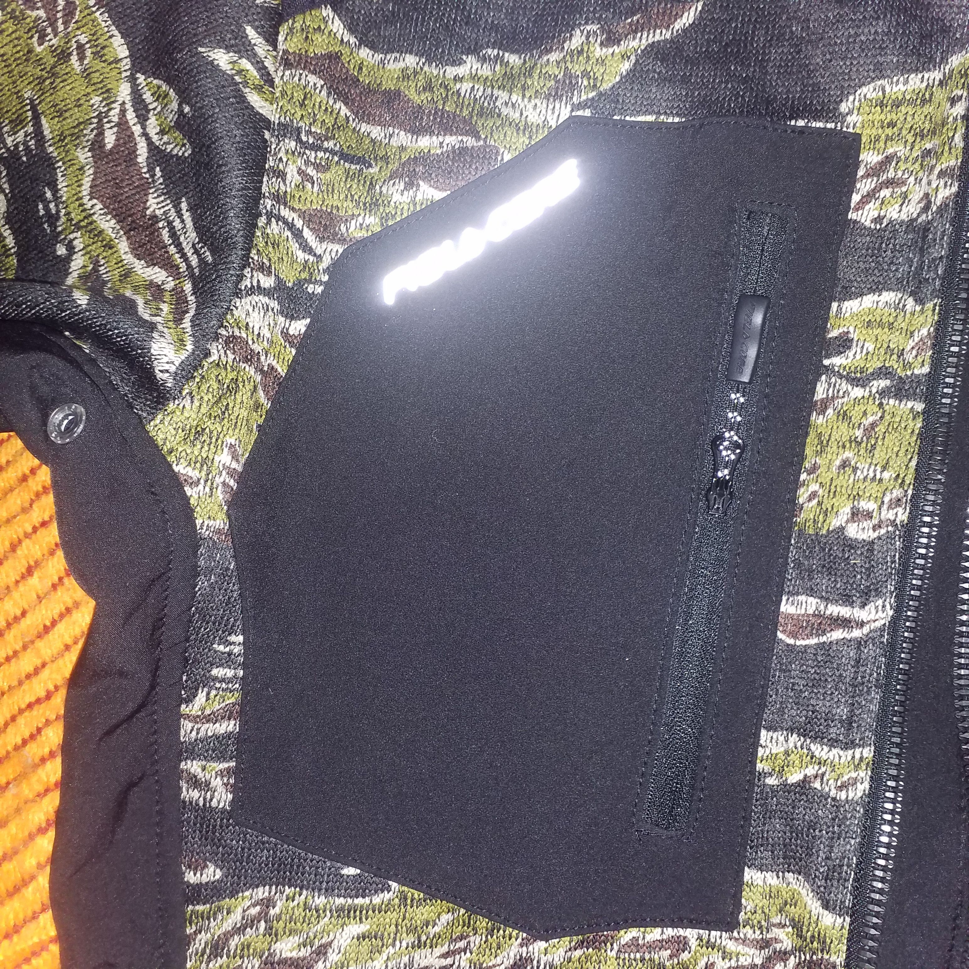 Japanese Brand FIELD CORE CAMO UPPER ZIPPER MULTI POCKET Size US M / EU 48-50 / 2 - 3 Thumbnail
