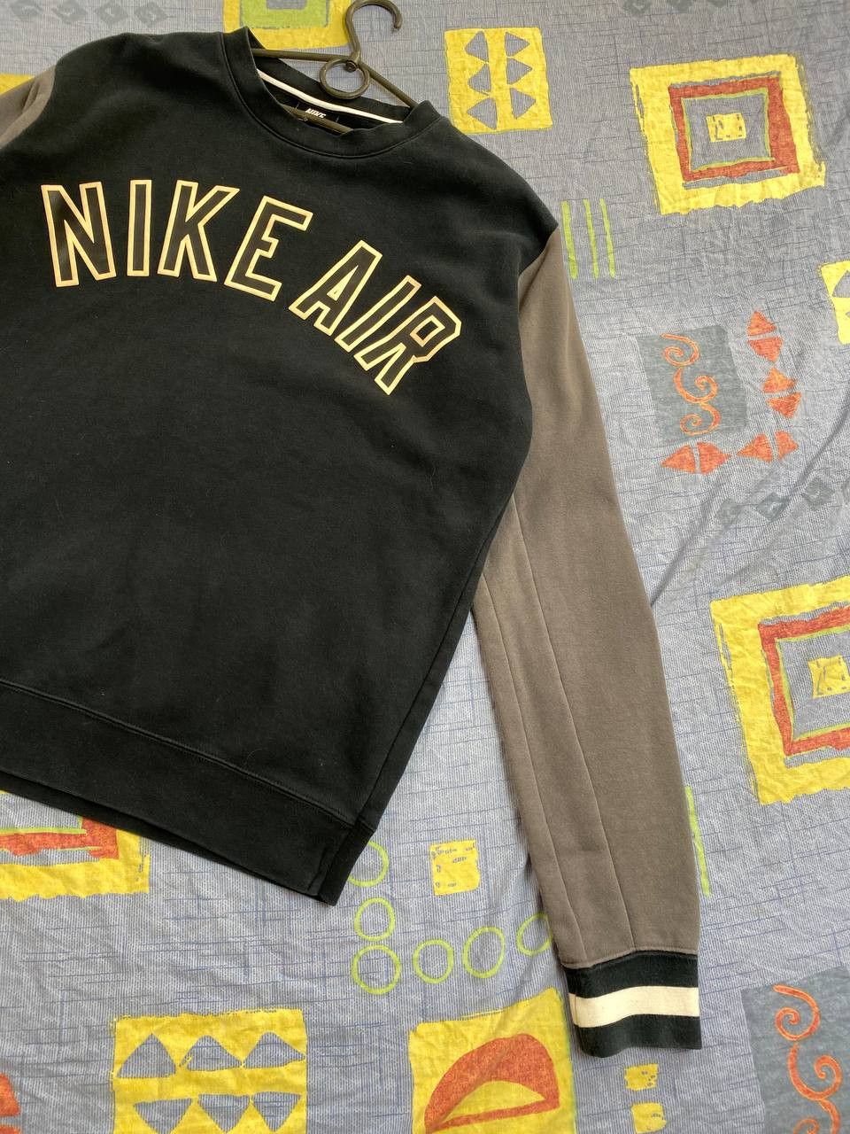 Nike Vintage Sweatshirt Nike big logo Size US L / EU 52-54 / 3 - 3 Thumbnail