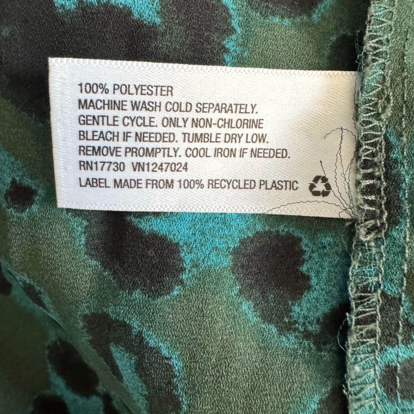 Vintage Ava Viv Blouse Womens 2X Green Animal Print Oversized Button Crew Neck Pullover Long Sleeve Relaxed Tunic Size XXL / US 16-18 / IT 52-54 - 5 Thumbnail