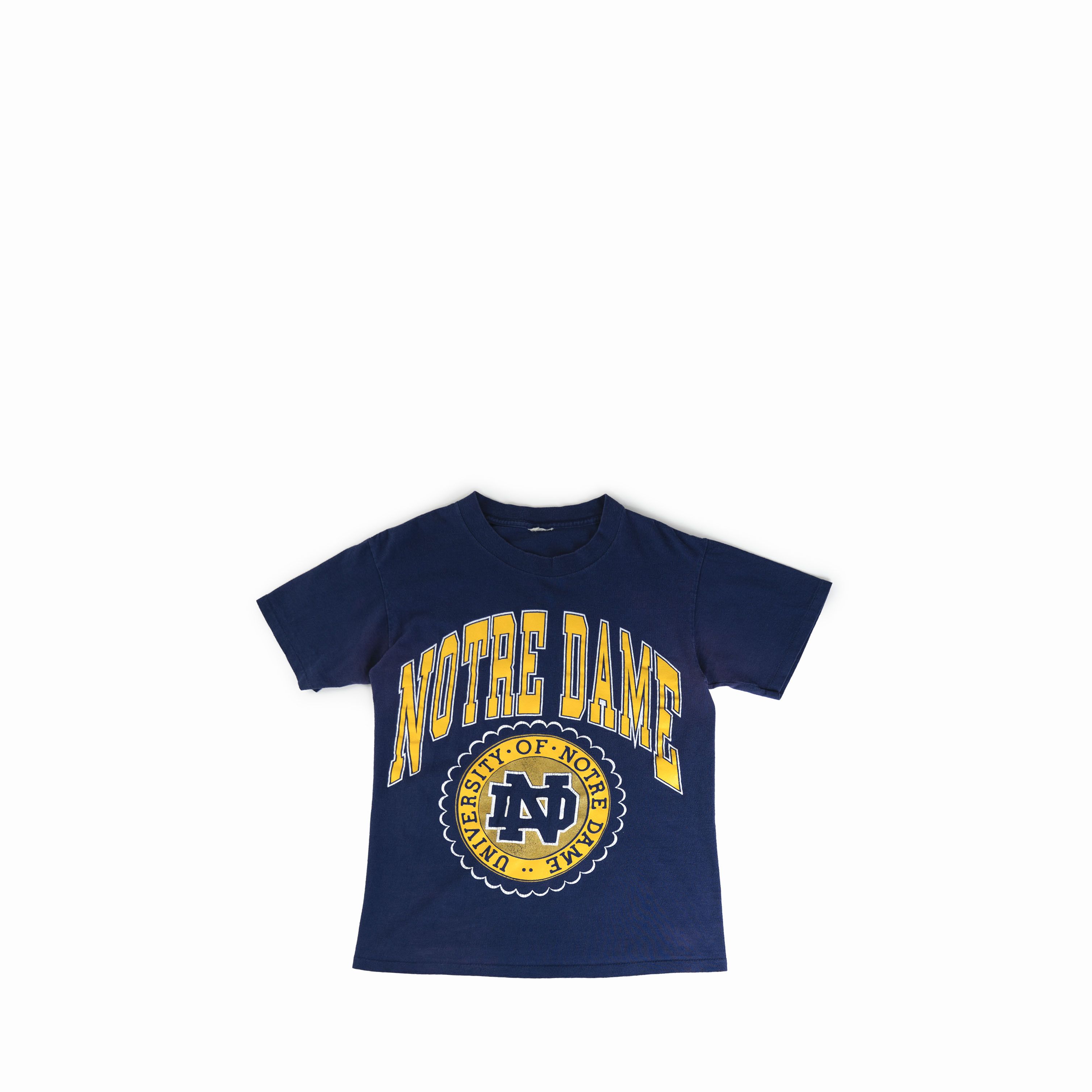 Vintage Vintage 1990's Notre Dame Tee Shirt Size US M / EU 48-50 / 2 - 1 Thumbnail