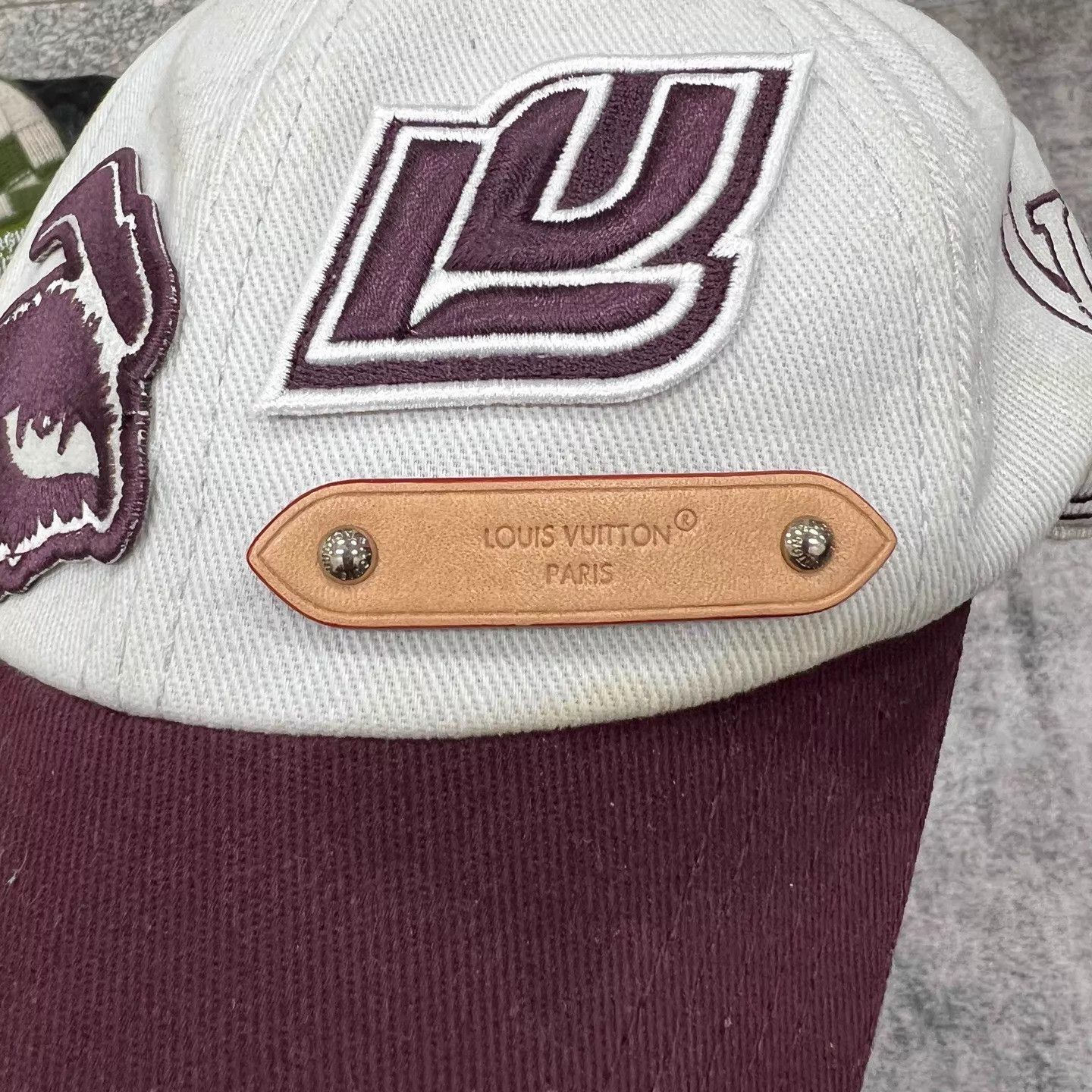 Louis Vuitton LV new colorblocked embroidered logo baseball cap Size ONE SIZE - 2 Thumbnail