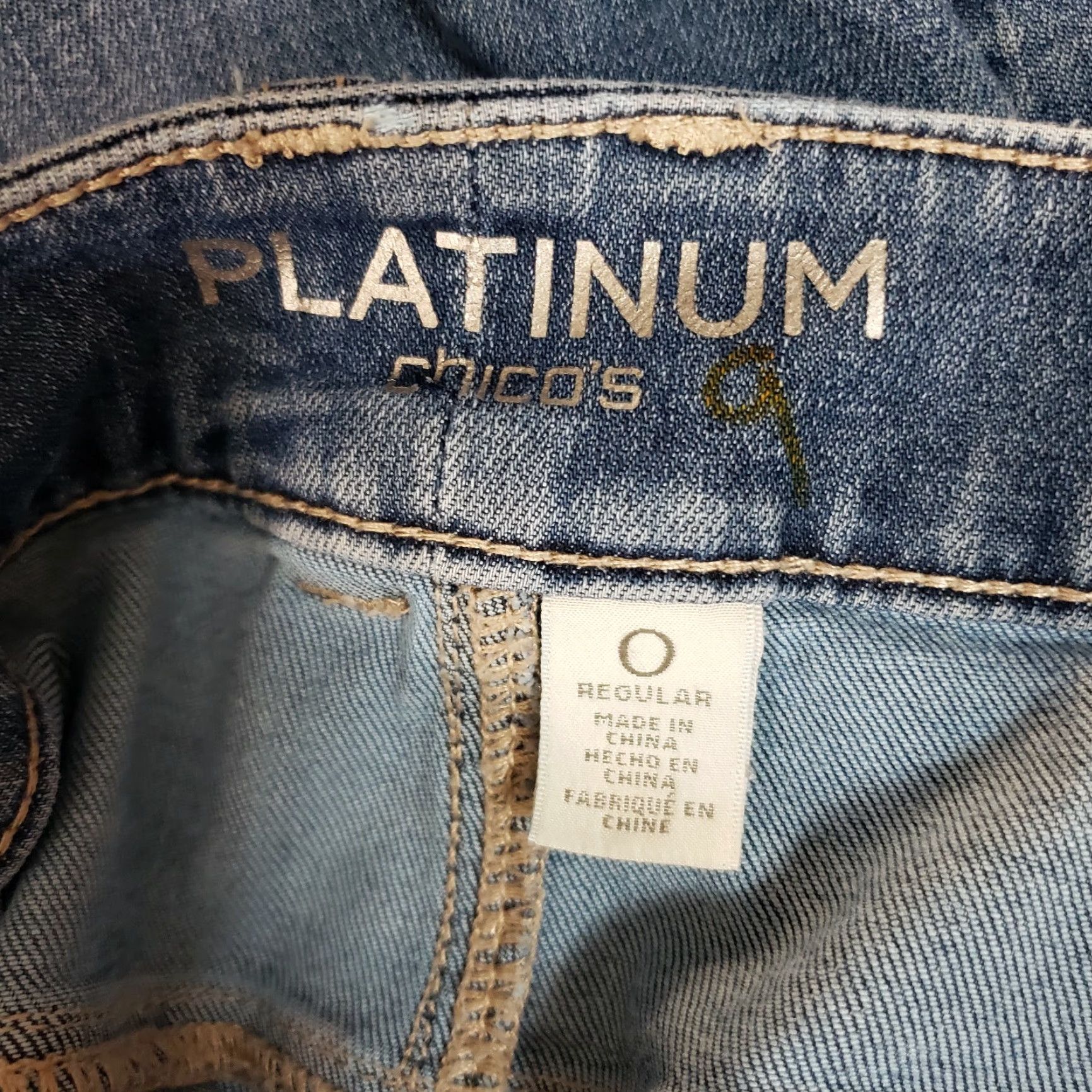 Vintage Chico's Platinum Jeans Shirt? Size 27" / US 4 / IT 40 - 6 Thumbnail