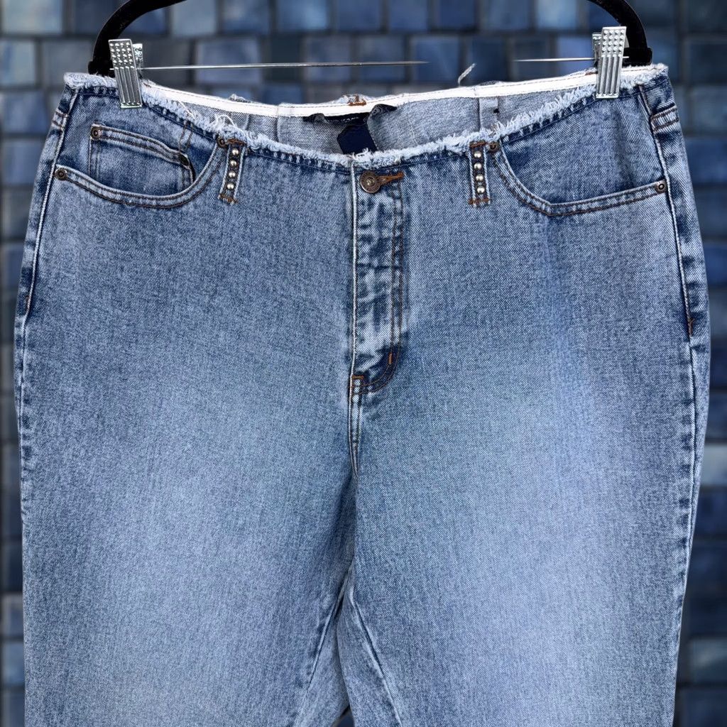 Denime Vintage Venezia Jeans Women 18 Blue High Rise Wide Leg Studded Fringe Crop Denim Raw Hem Size 40" / US 18 - 1 Thumbnail
