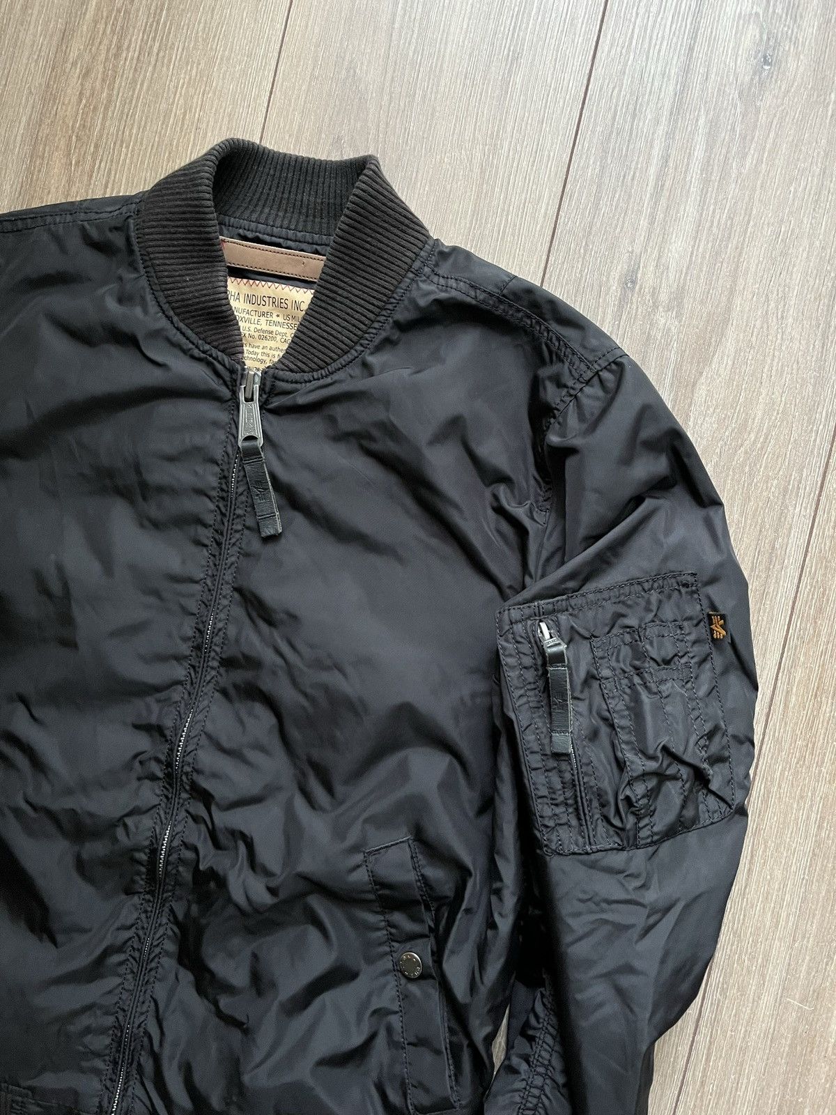 Alpha Industries Stunning Alpha Industries bomber Jacket 🚀 🌙 Size US S / EU 44-46 / 1 - 4 Thumbnail