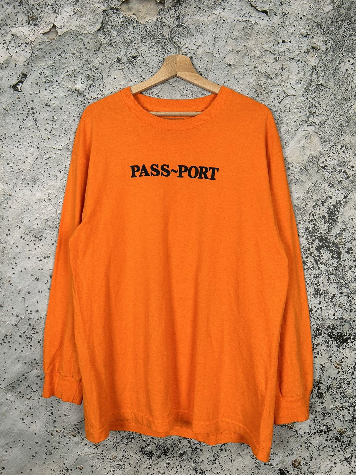 Passport Pass-port Skateboards Longsleeve Orange Hype Retro Size US L / EU 52-54 / 3 - 1 Thumbnail