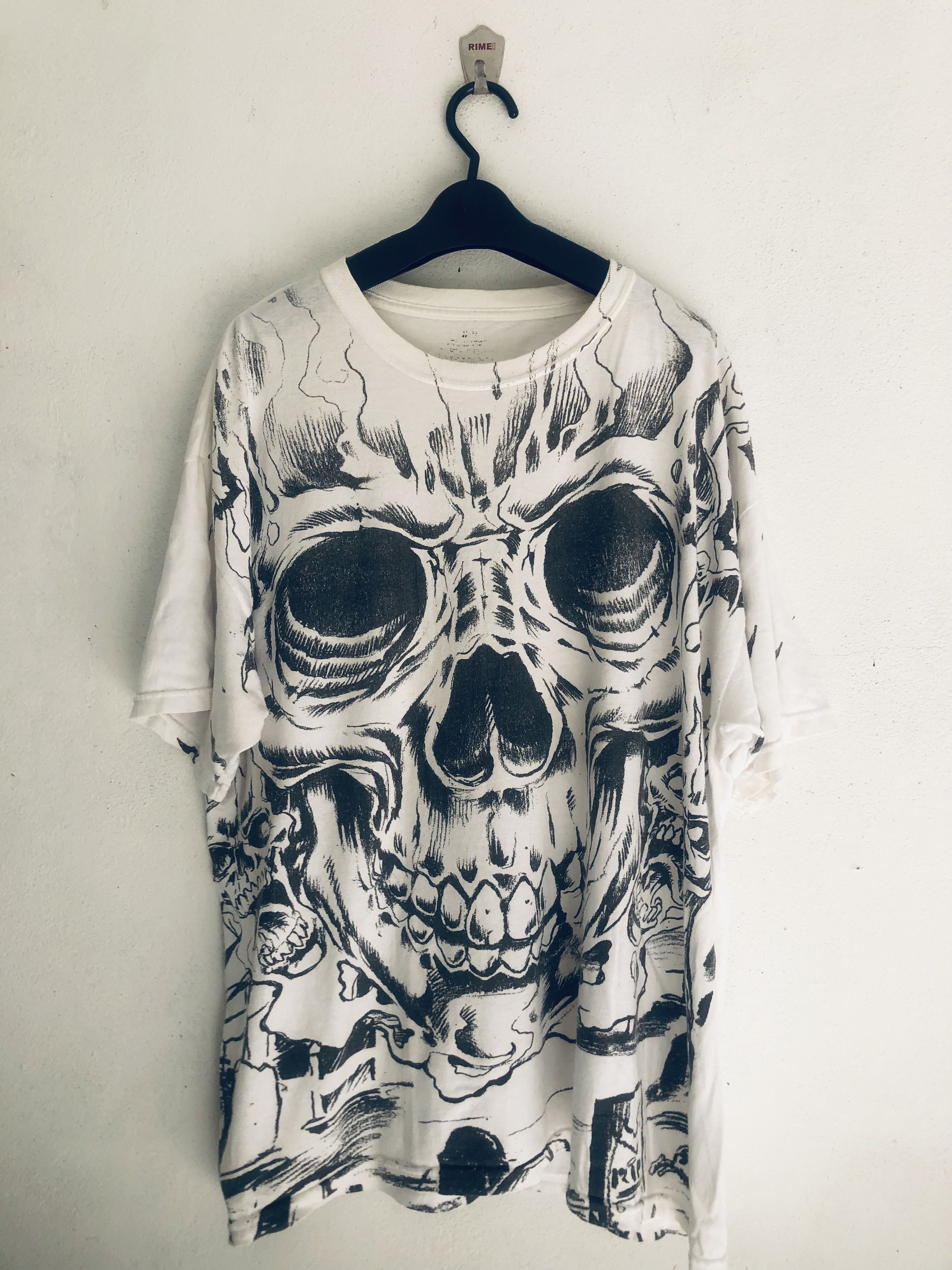 Japanese Brand Vintage Skull Big Logo Hip Hop Designer Fashion Style Size US XL / EU 56 / 4 - 1 Thumbnail