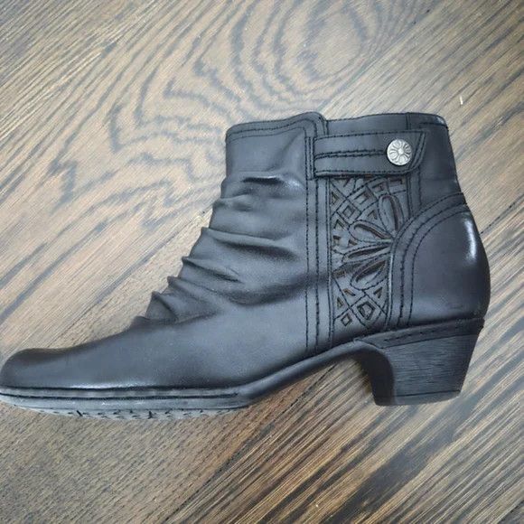 Genuine Leather Cobb Hill Collection Abilene Leather Bootie Size US 9 / IT 39 - 9 Thumbnail