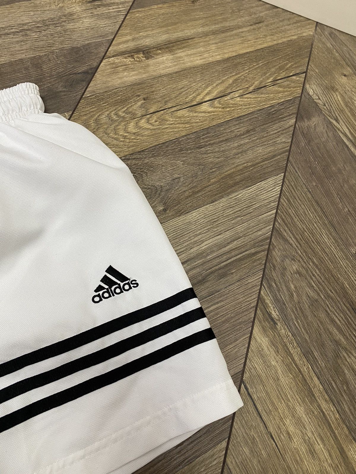 Adidas × Vintage Vintage Adidas 90s style Shorts Size US 29 - 6 Thumbnail
