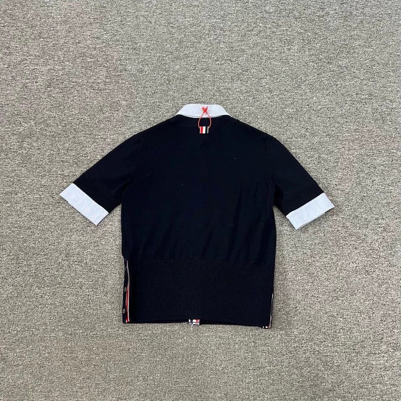 Thom Browne Thom Browne Short sleeves 2506-Nextarrow Size S / US 4 / IT 40 - 2 Thumbnail