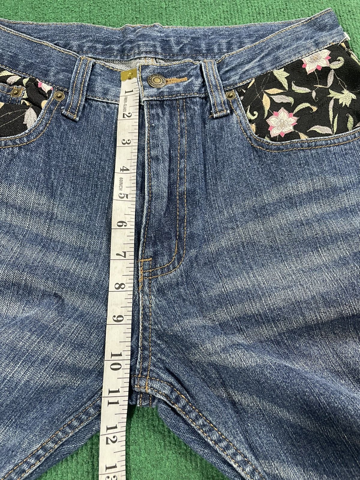 Japanese Brand Japanese Jeans With Art Karakuri Motif Style Size US 31 - 8 Thumbnail