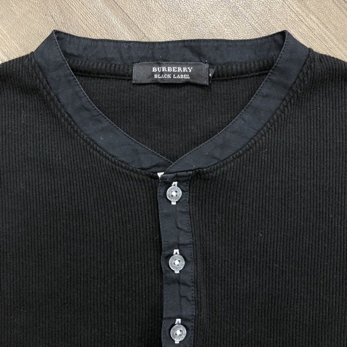 Burberry Burberry London Black Label Long Sleeve Half Button Tee Size US M / EU 48-50 / 2 - 7 Thumbnail