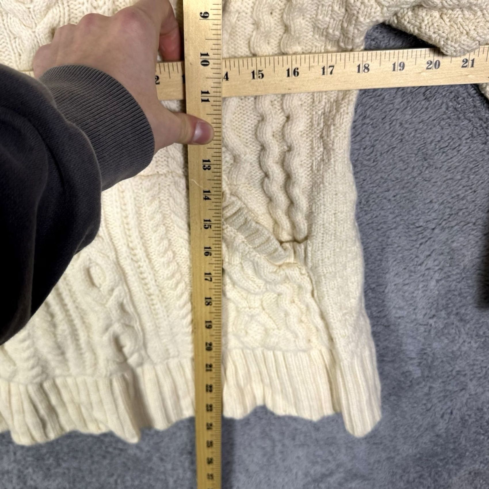 Vintage Aran Sweater Womens M Craft Hoodie Cable Knit Fisherman Merino Wool Pullover Size M / US 6-8 / IT 42-44 - 7 Thumbnail