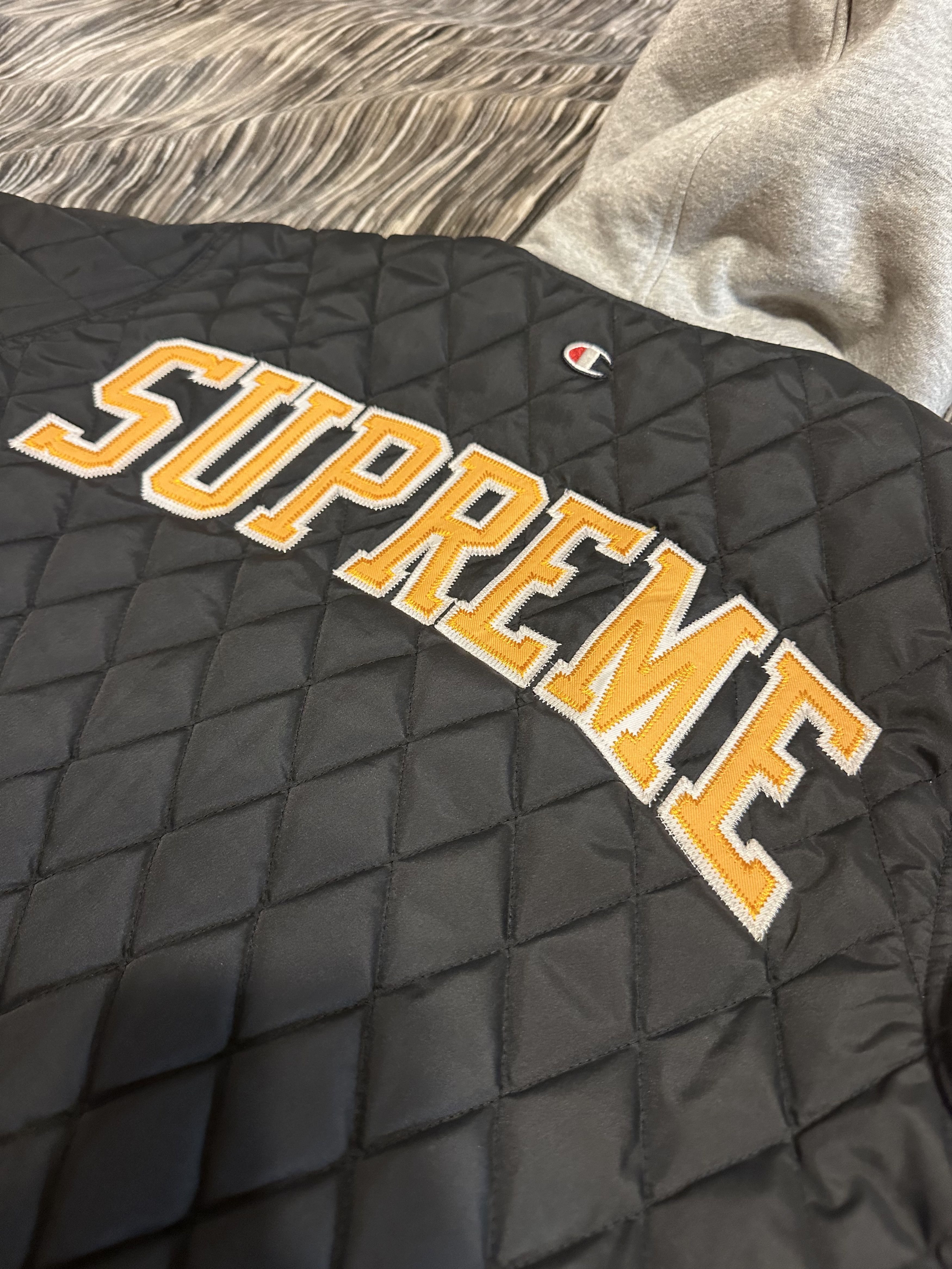 Champion × Supreme SUPREME Champion 2014 Reversible Zip up hoodie Jacket Black Size US L / EU 52-54 / 3 - 13 Thumbnail